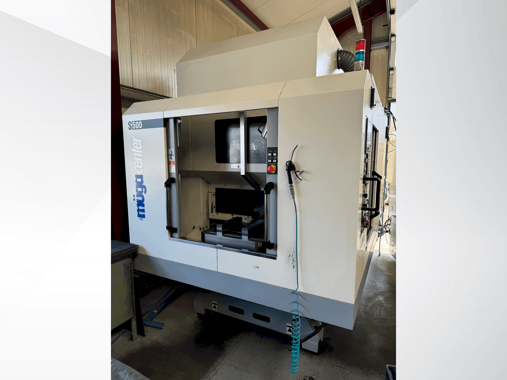 Prikaz  stroja Muga S500  sprijeda