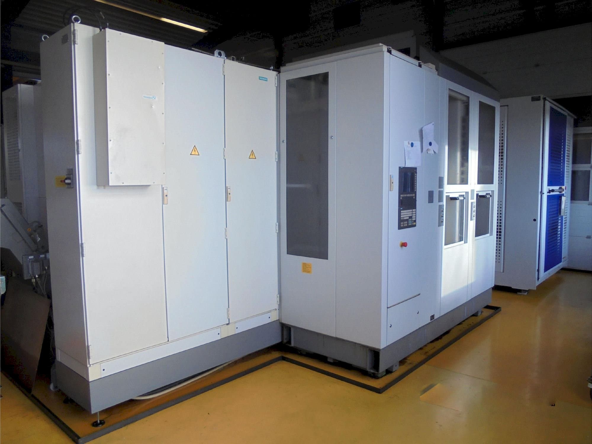 Prikaz  stroja Heckert HEC500D XXL  sprijeda