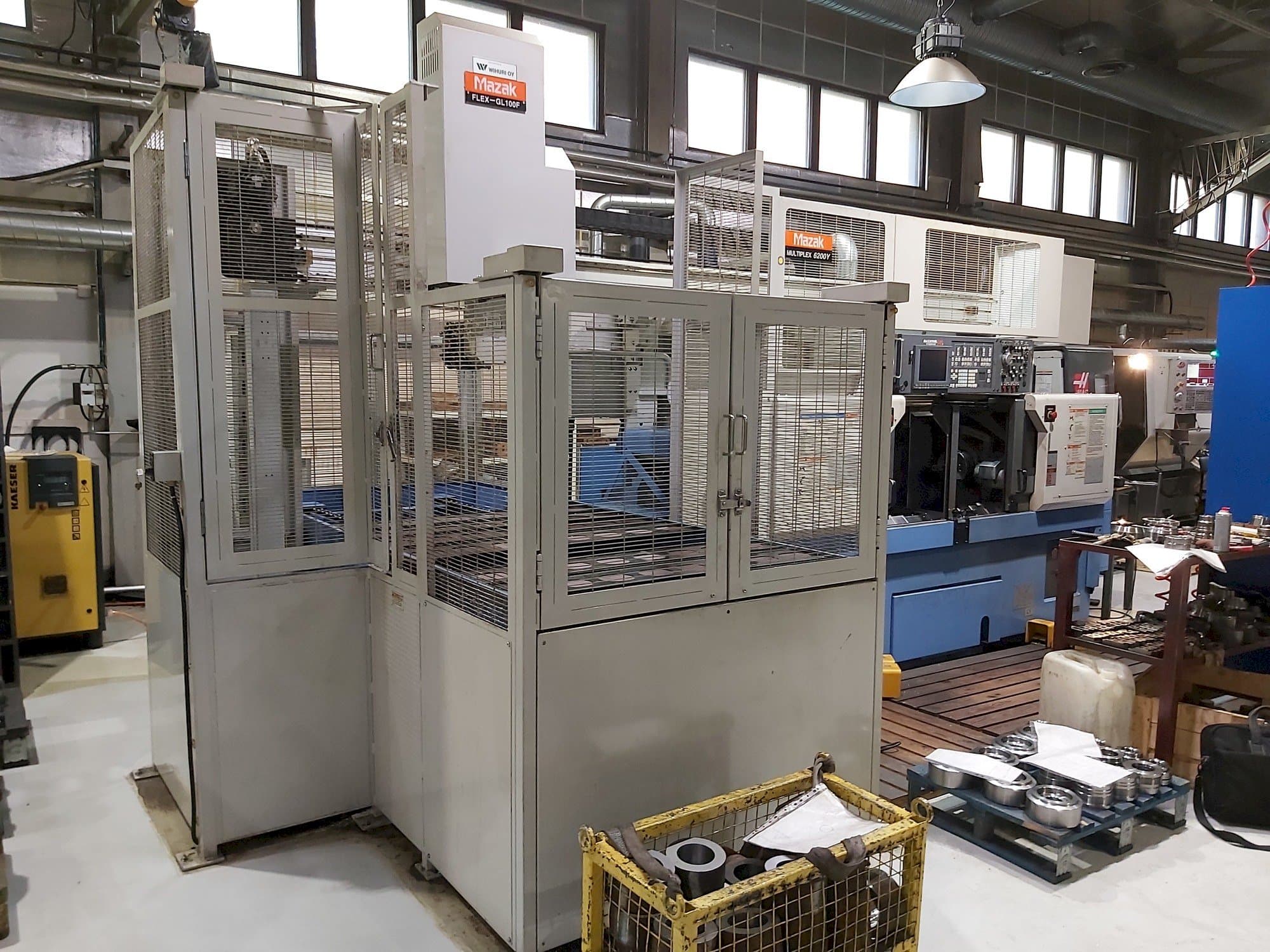 Prikaz  stroja Mazak Multiplex 6200Y + Gantry robot  sprijeda