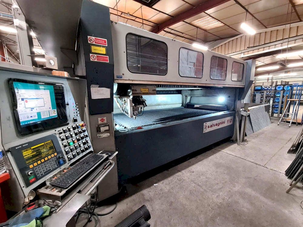 Prikaz stroja Salvagnini VL1 sprijeda