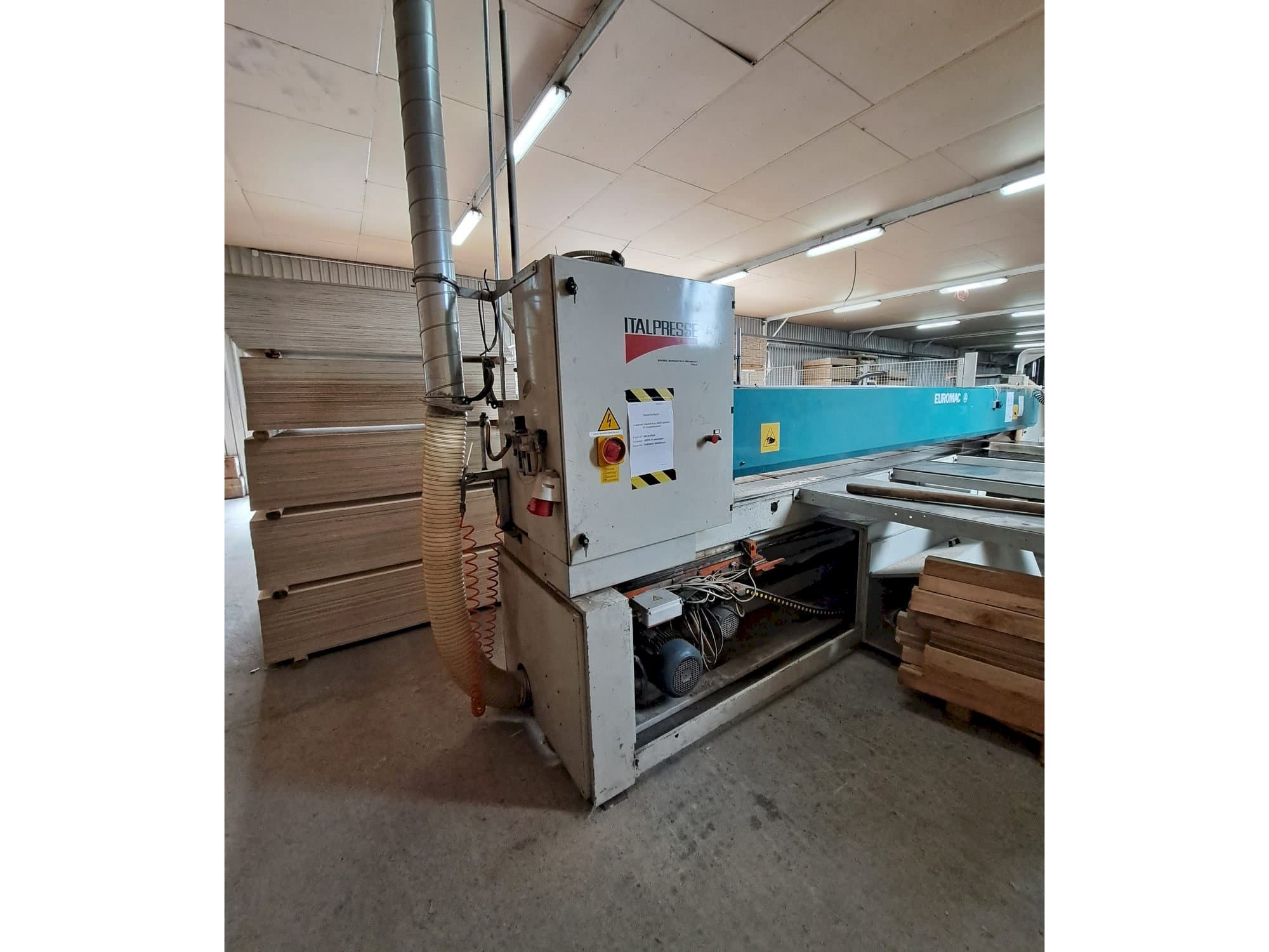 Prikaz stroja Euromac Logica Pinze 4500 sprijeda