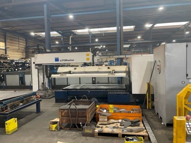 Prikaz stroja Trumpf Trulaser 3030 sprijeda