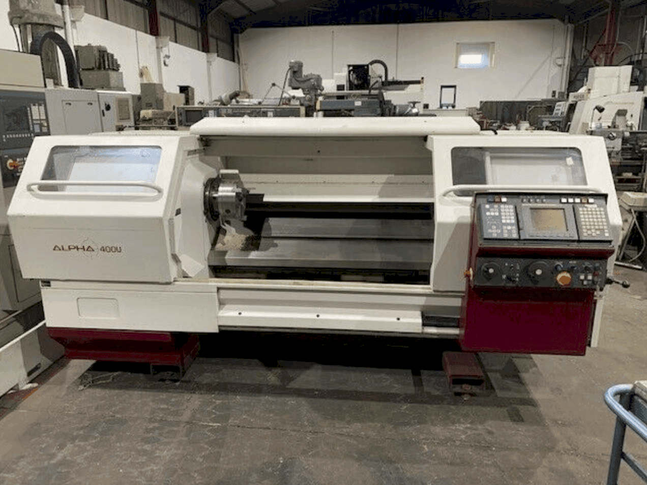 Prikaz stroja Harrison ALPHA 400 U sprijeda