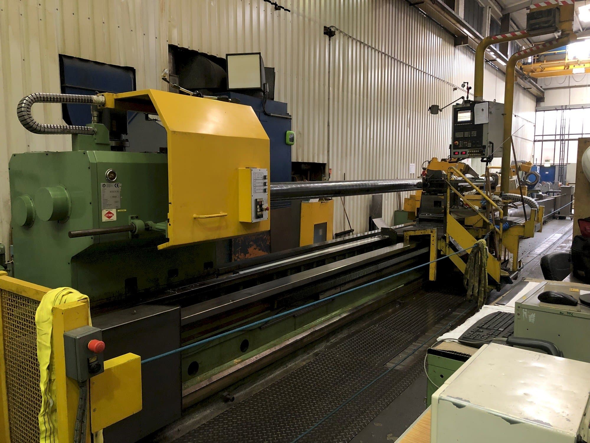 Prikaz stroja Tacchi Giacomo HD3 SERIE 105 L CNC sprijeda