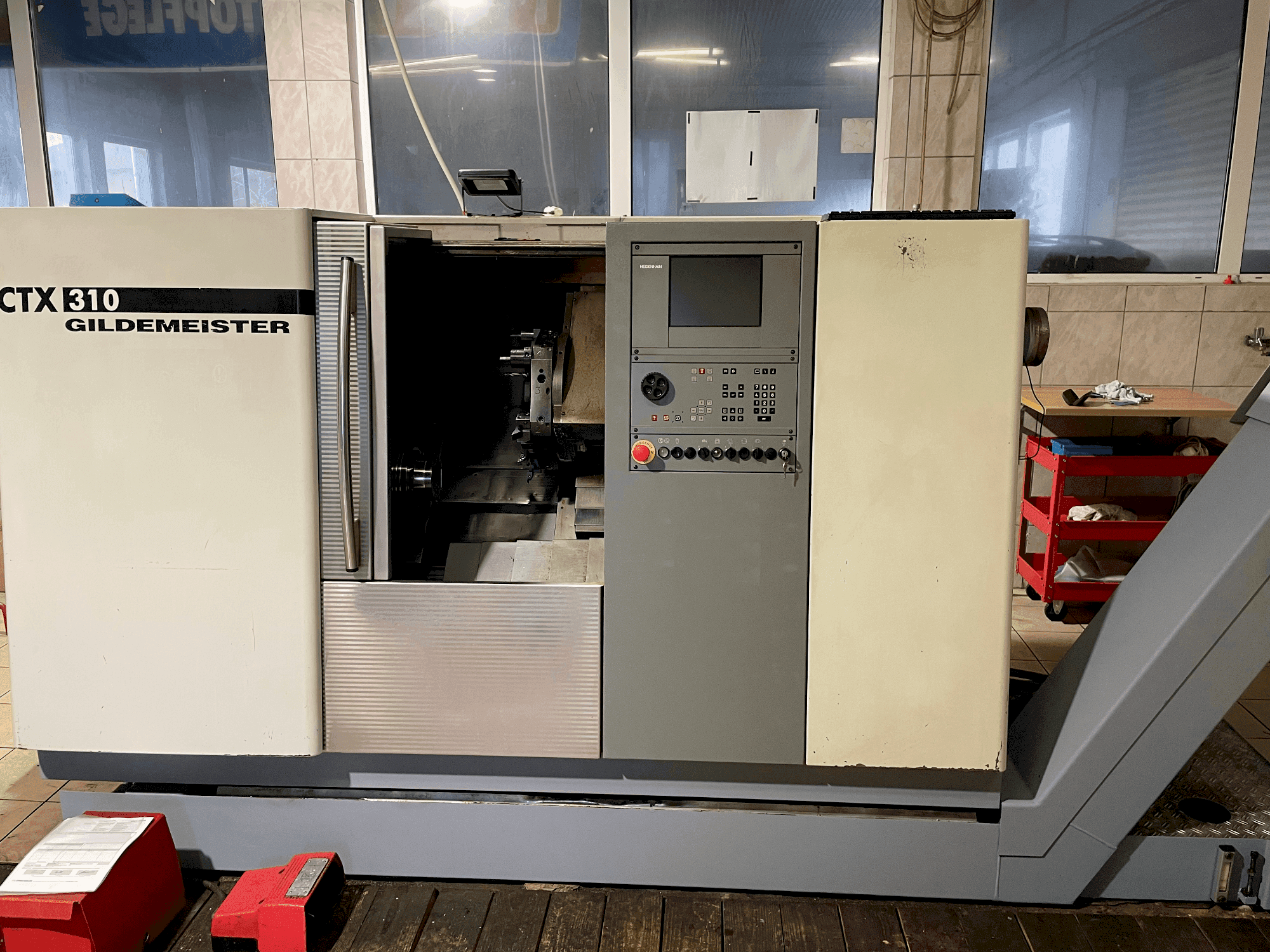 Prikaz stroja Gildemeister CTX 310 V3 sprijeda