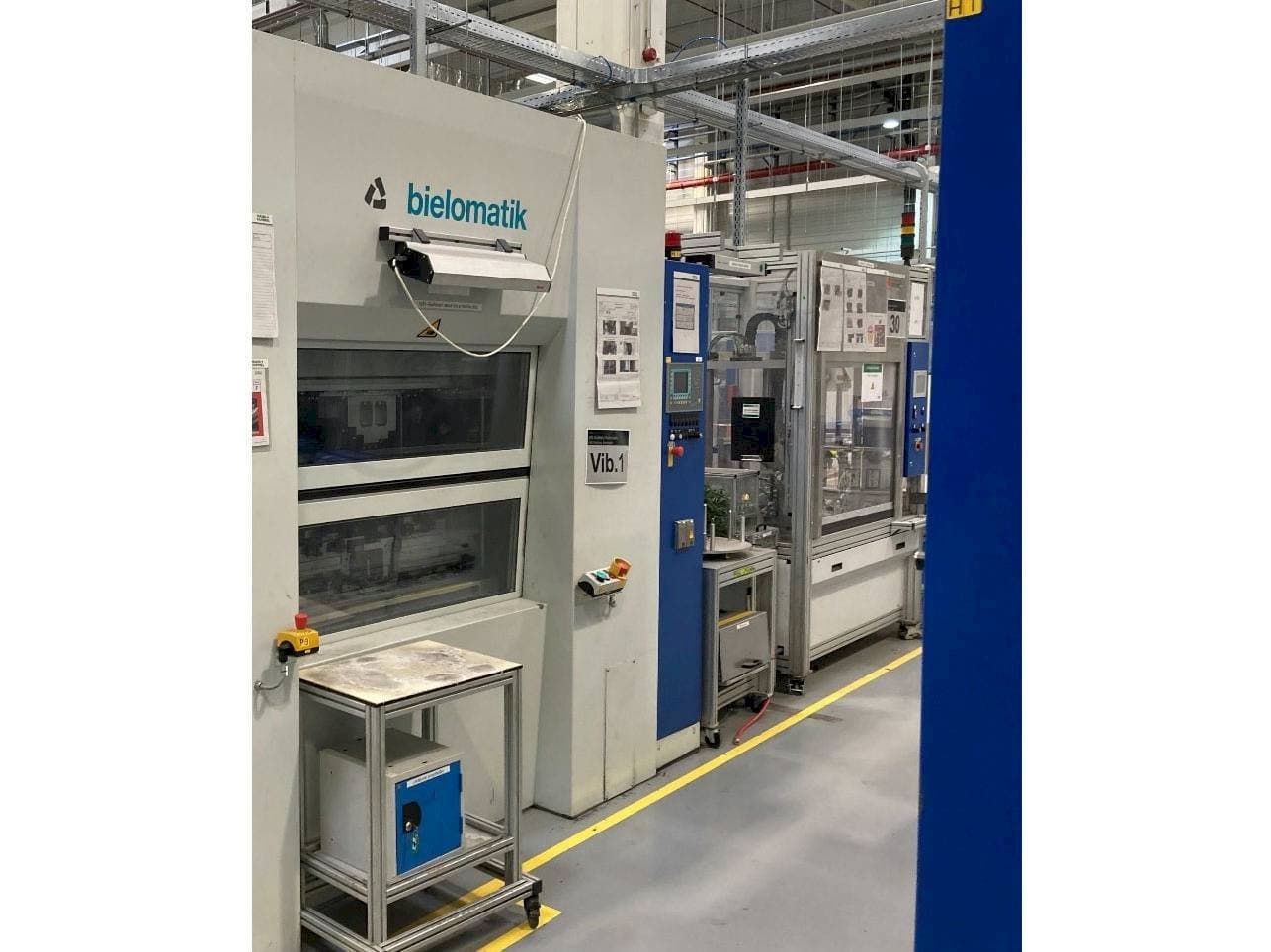 Prikaz stroja bielomatik K3216 sprijeda