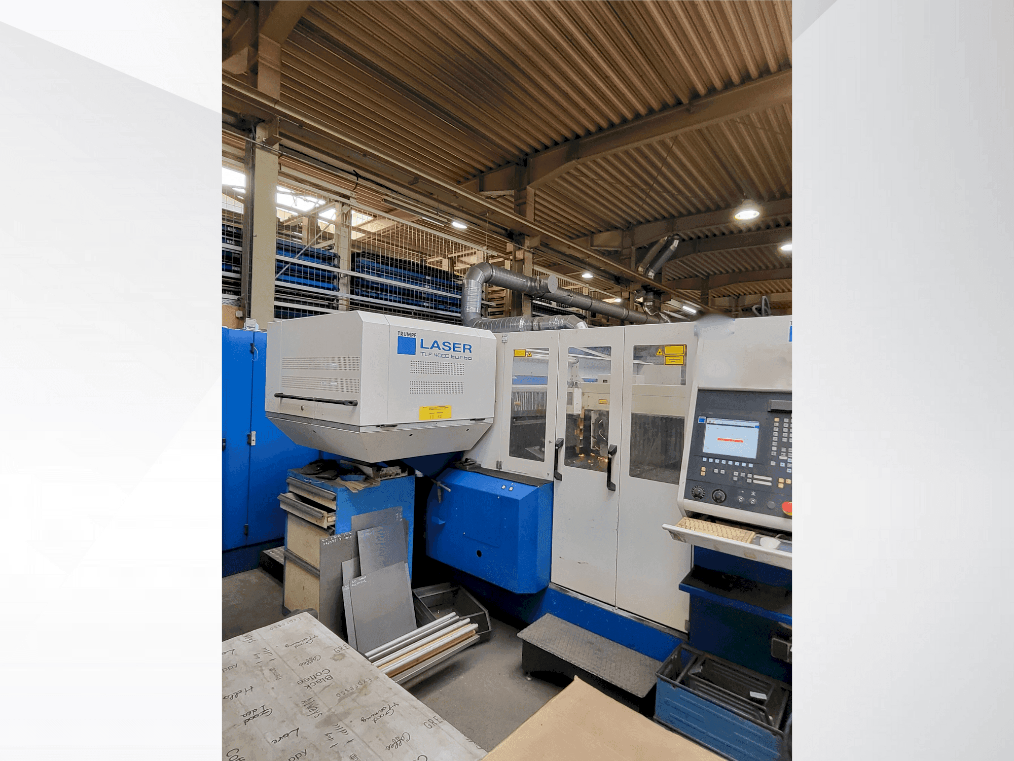 Prikaz stroja TRUMPF Trumatic L3030 4KW (CO2) sprijeda