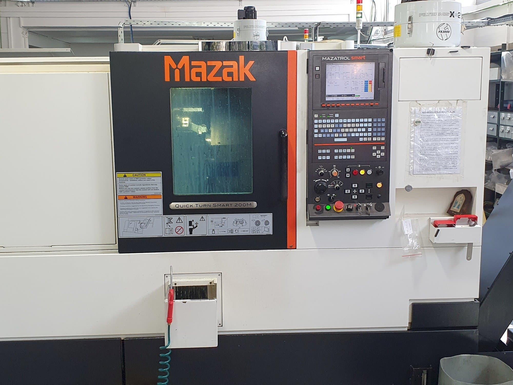Prikaz  stroja Mazak QTS200M  sprijeda