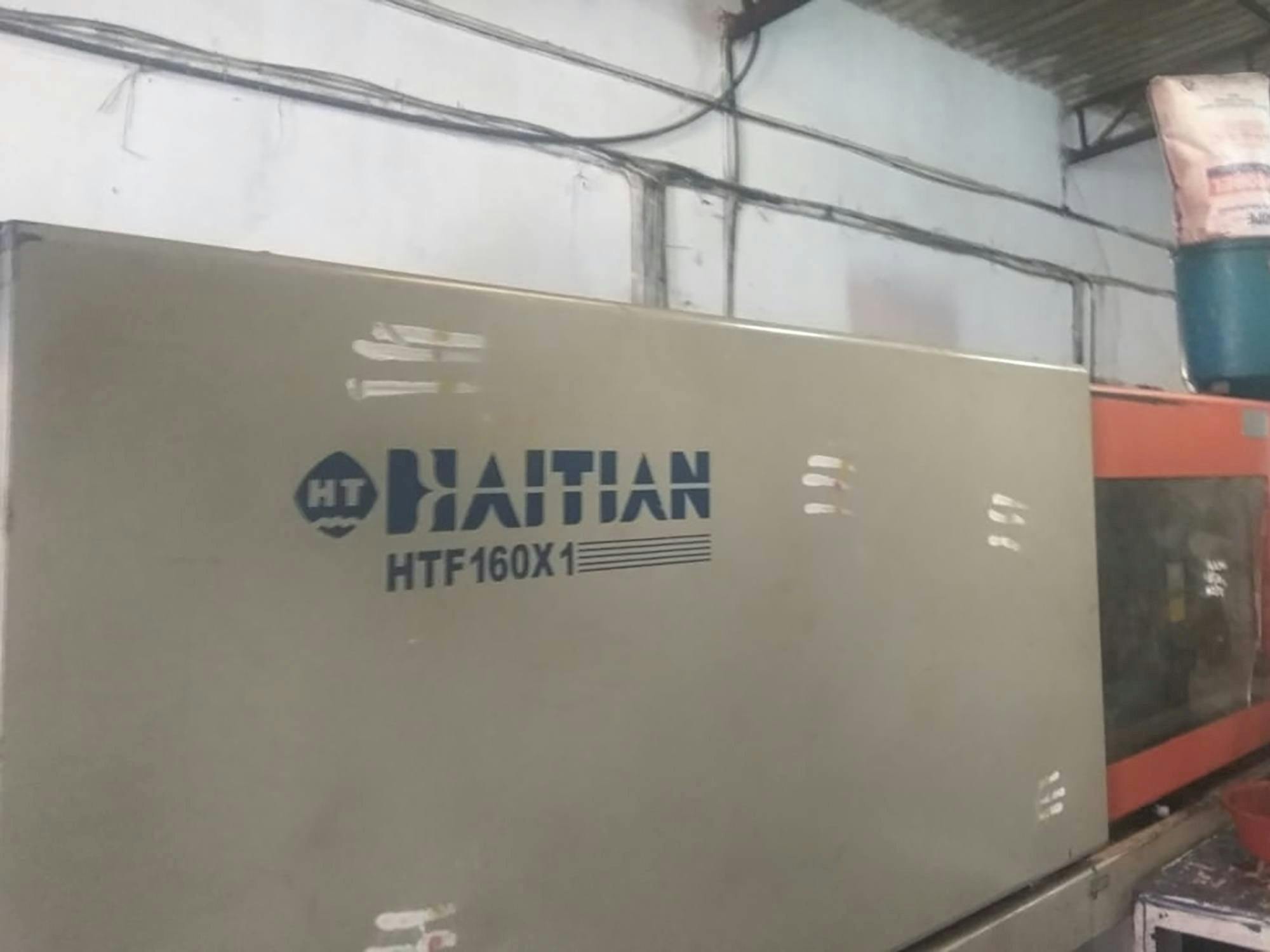 Prikaz  stroja HAITIAN HTF160X1 sprijeda