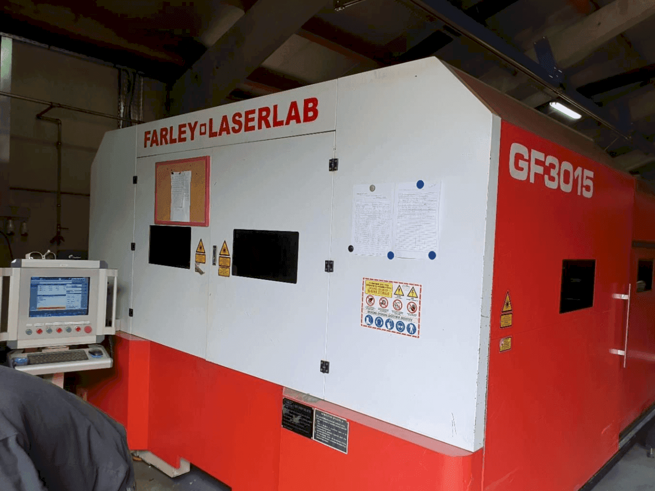 Prikaz stroja Farley Laserlab Ht Gf 3015 Fiber sprijeda