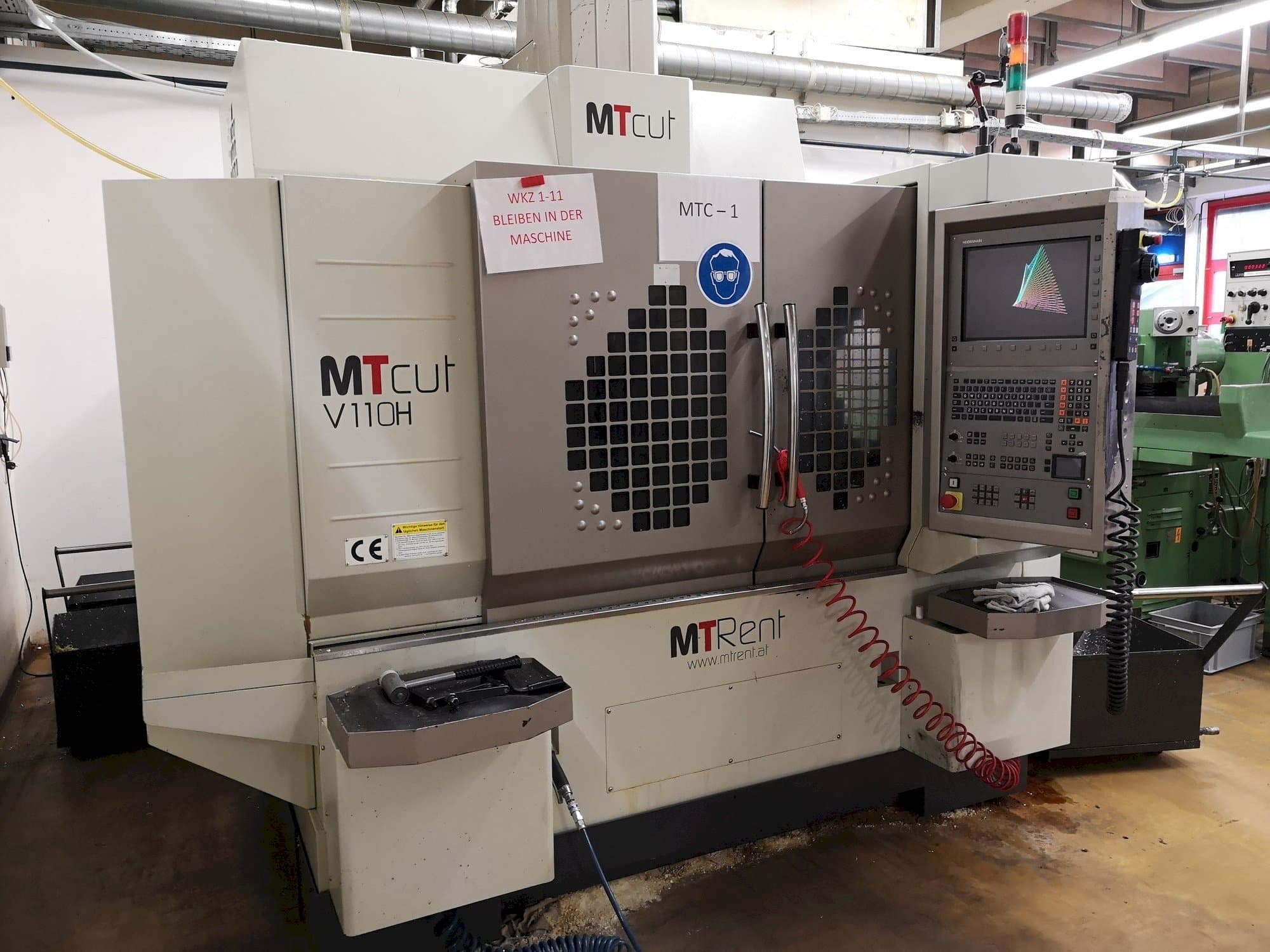 Prikaz stroja MT Cut V110H sprijeda