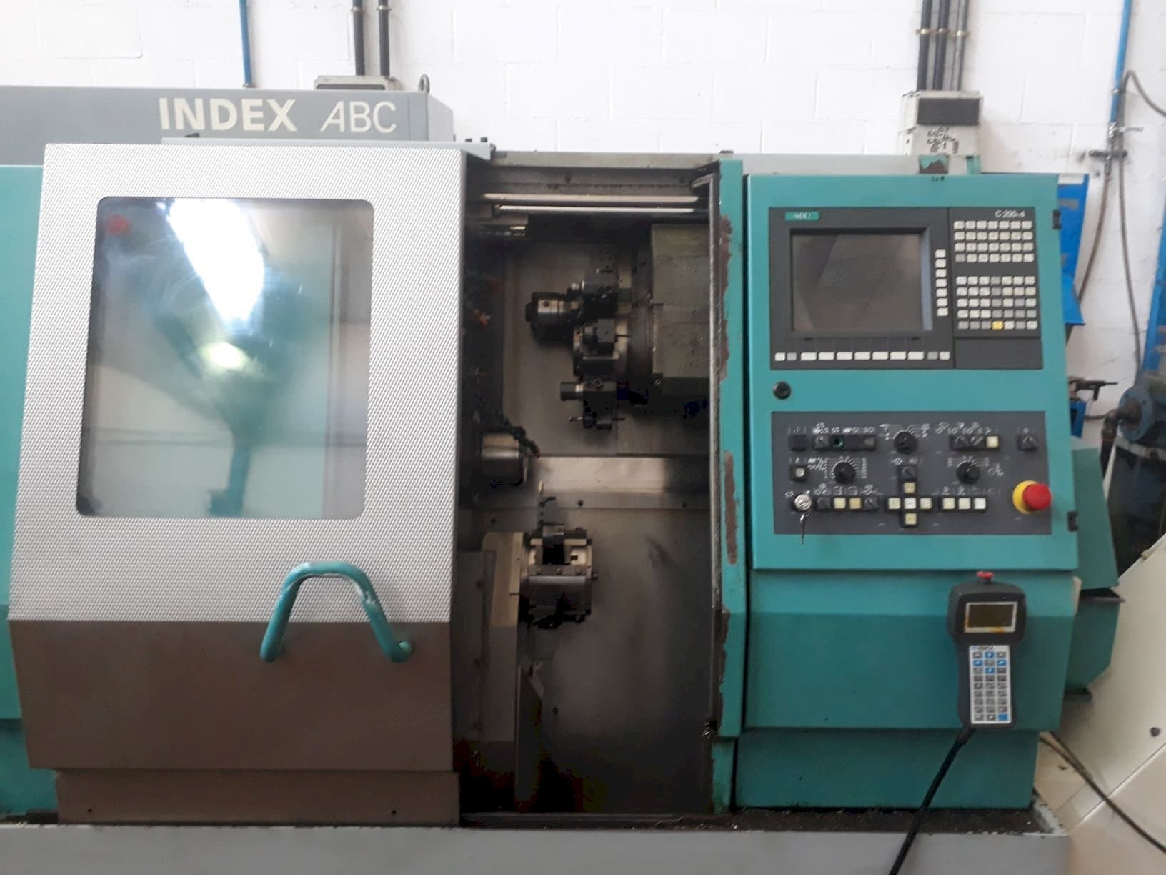 Prikaz stroja Index ABC sprijeda