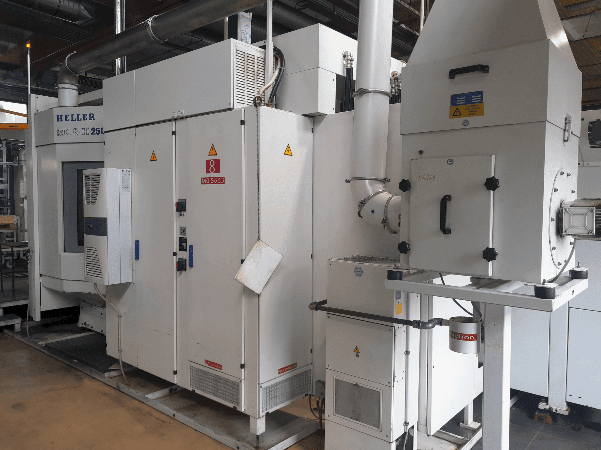 Prikaz  stroja HELLER MCS-H 250  sprijeda