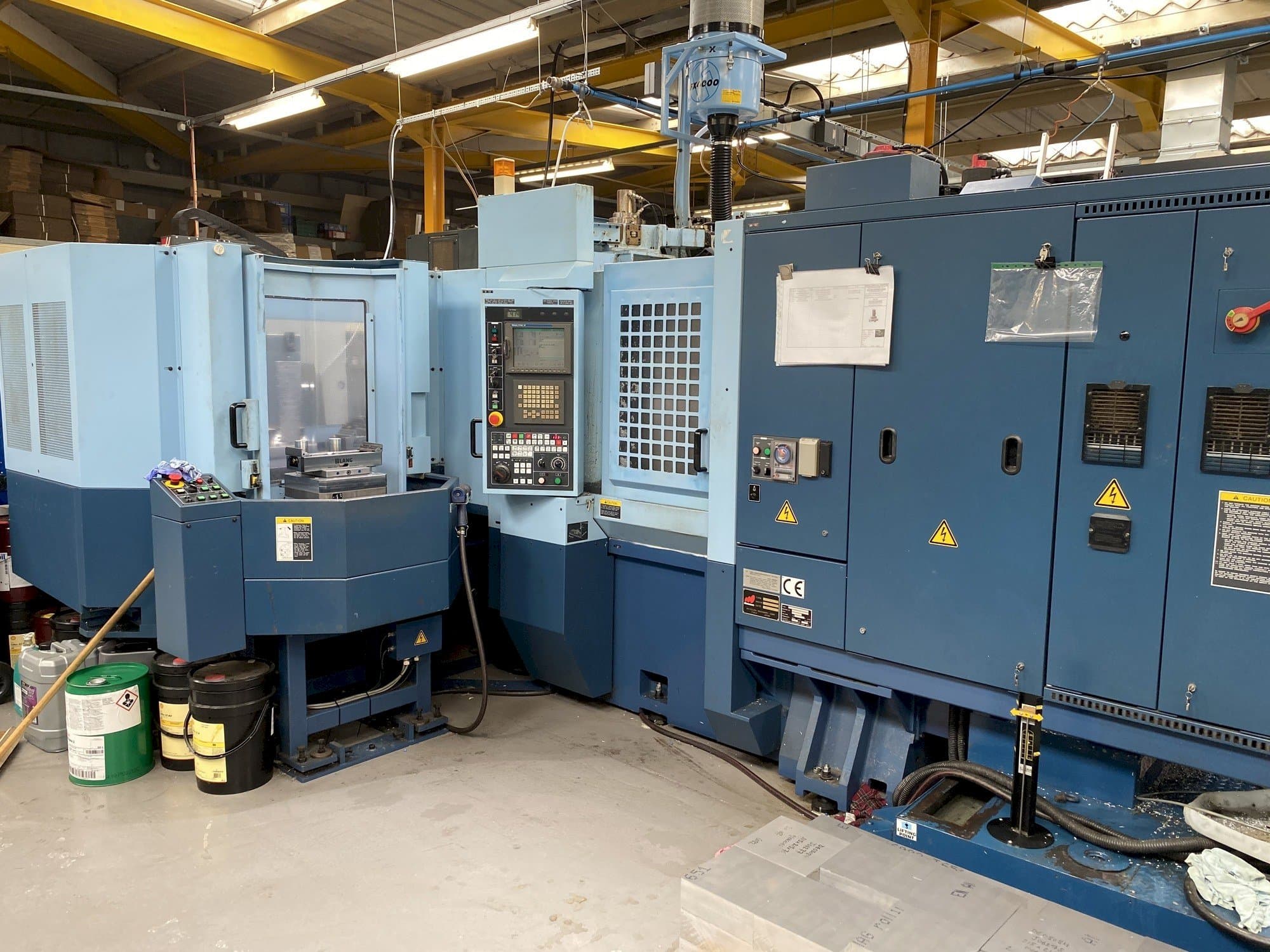 Prikaz stroja Matsuura H-Plus 300 sprijeda