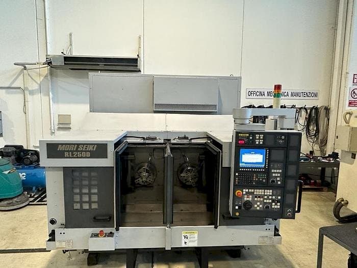 Prikaz stroja MORI SEIKI RL 2500 sprijeda