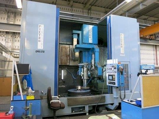 Prikaz stroja PIETRO CARNAGHI ATF 8 SH sprijeda