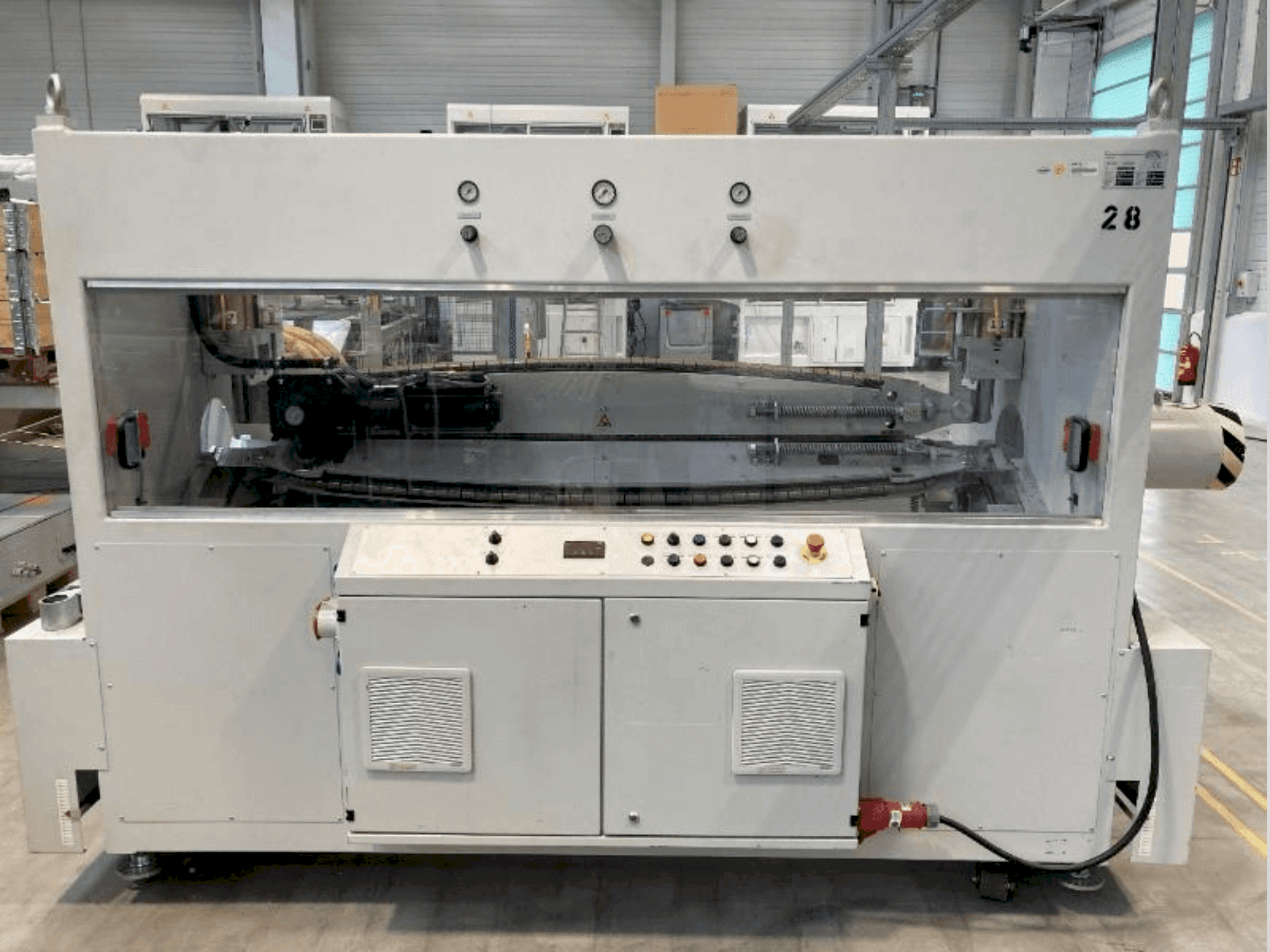 Prikaz stroja Krauss Maffei KM-RS 500 XS sprijeda