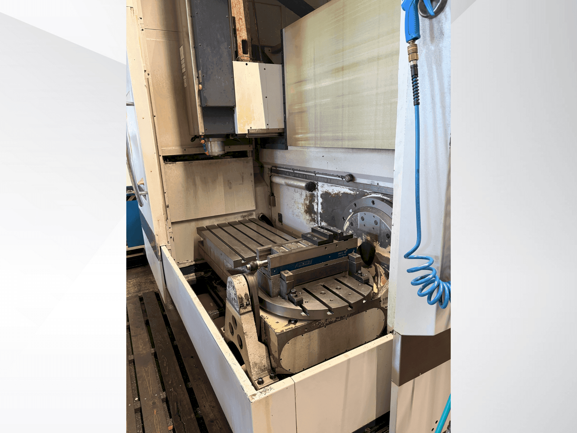 Prikaz stroja SPINNER U-1520 sprijeda