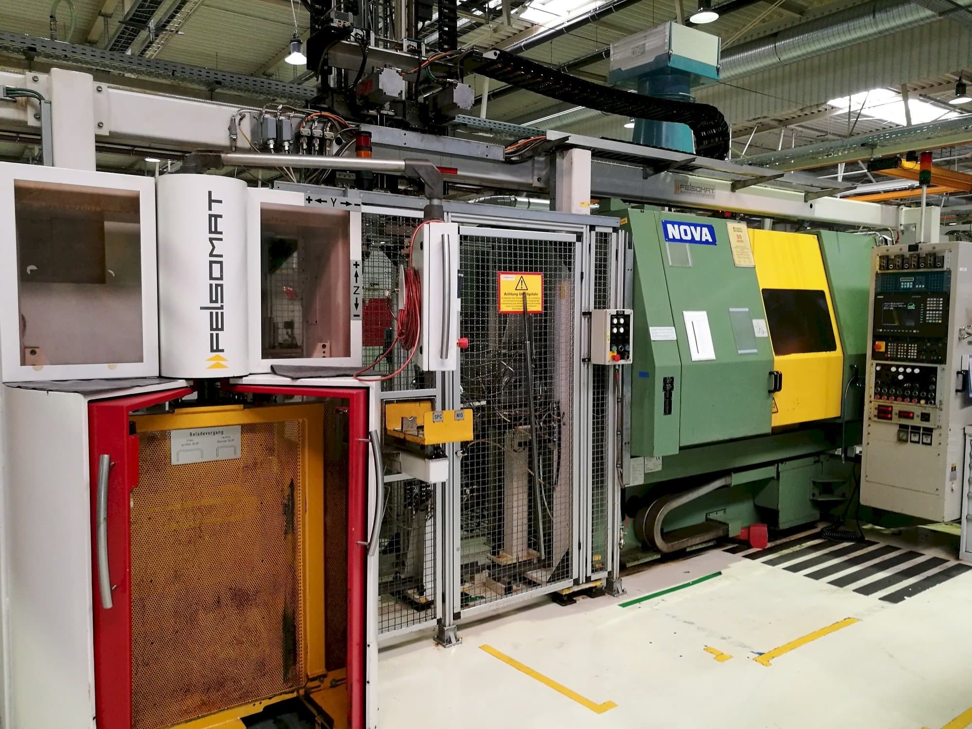 Prikaz stroja NOVA M12-T4N sprijeda