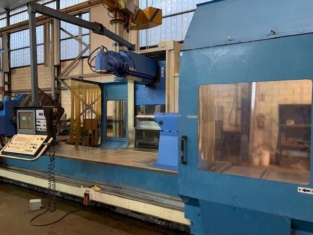 Prikaz stroja Nicolas Correa A-30/50 sprijeda