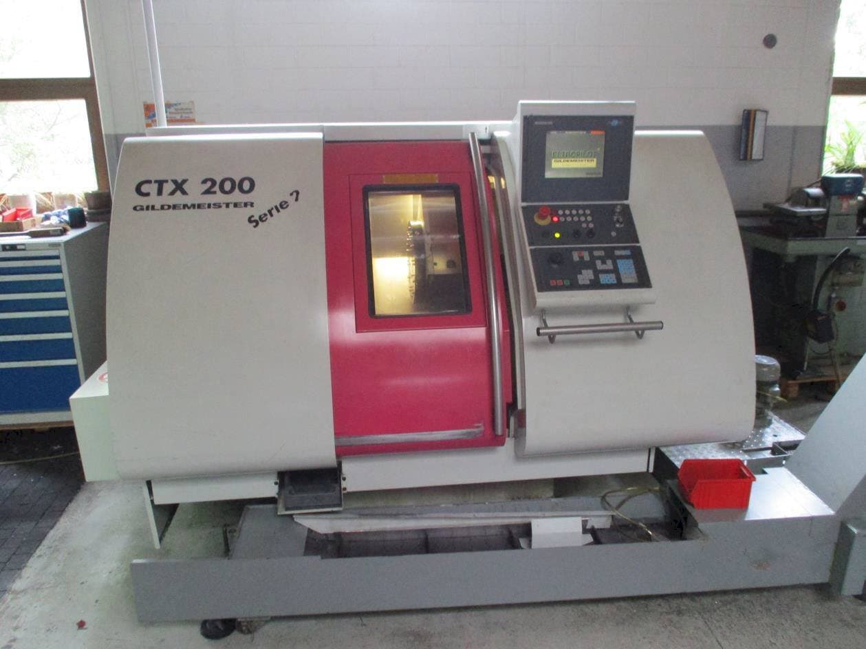 Prikaz stroja Gildemeister CTX 200 sprijeda