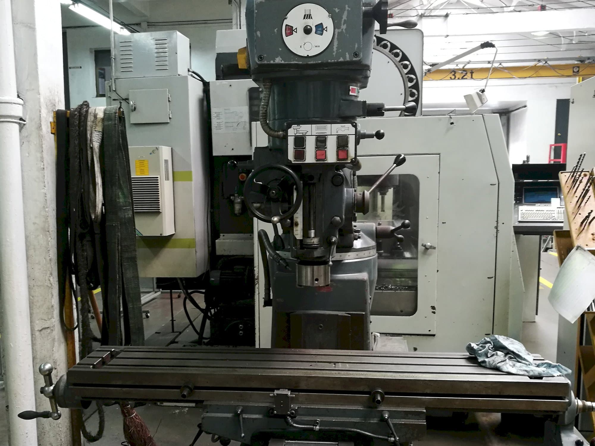 Prikaz stroja LAGUN FTV2 sprijeda