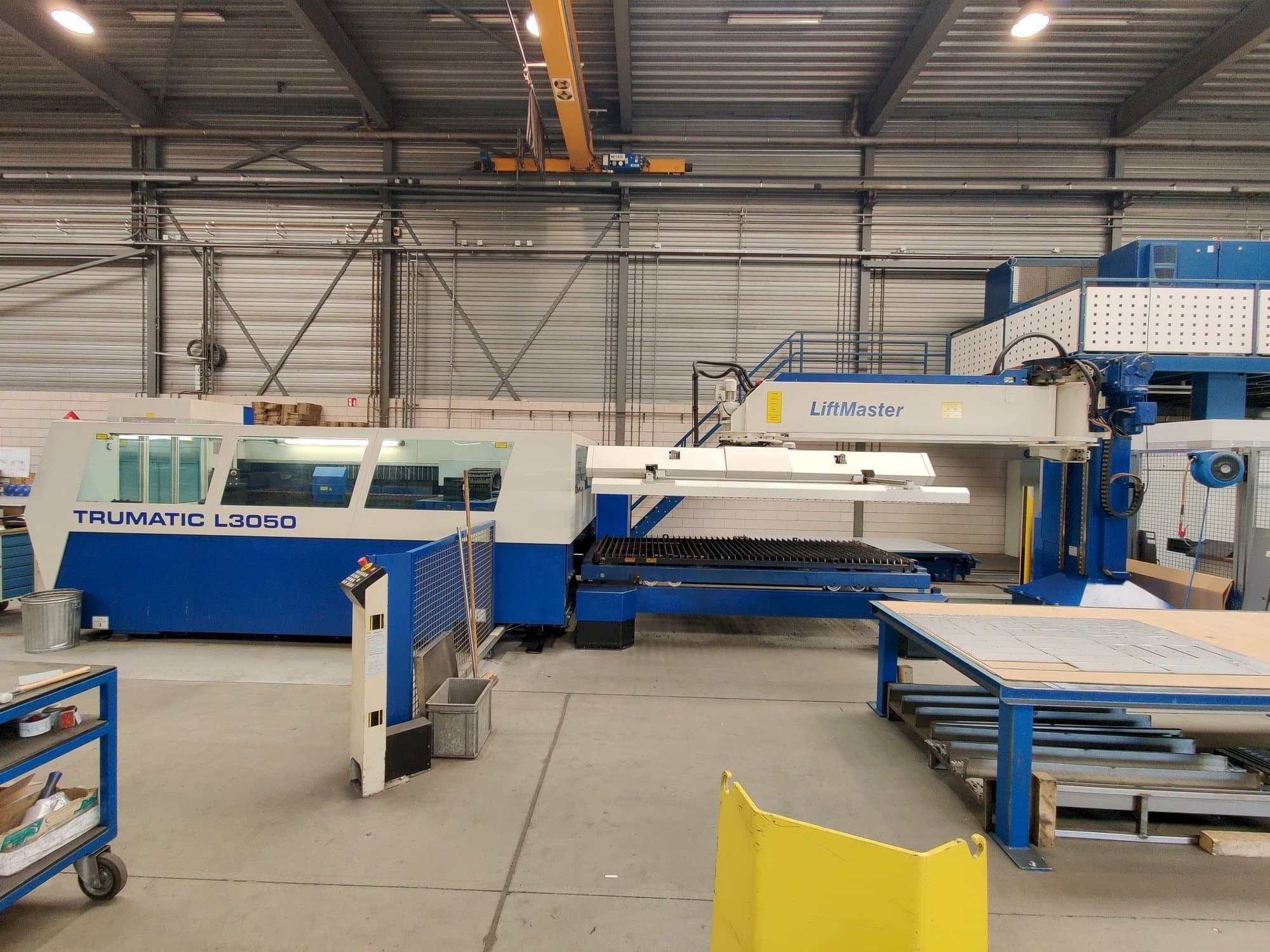 Prikaz stroja Trumpf Trumatic L3050 + Liftmaster sprijeda