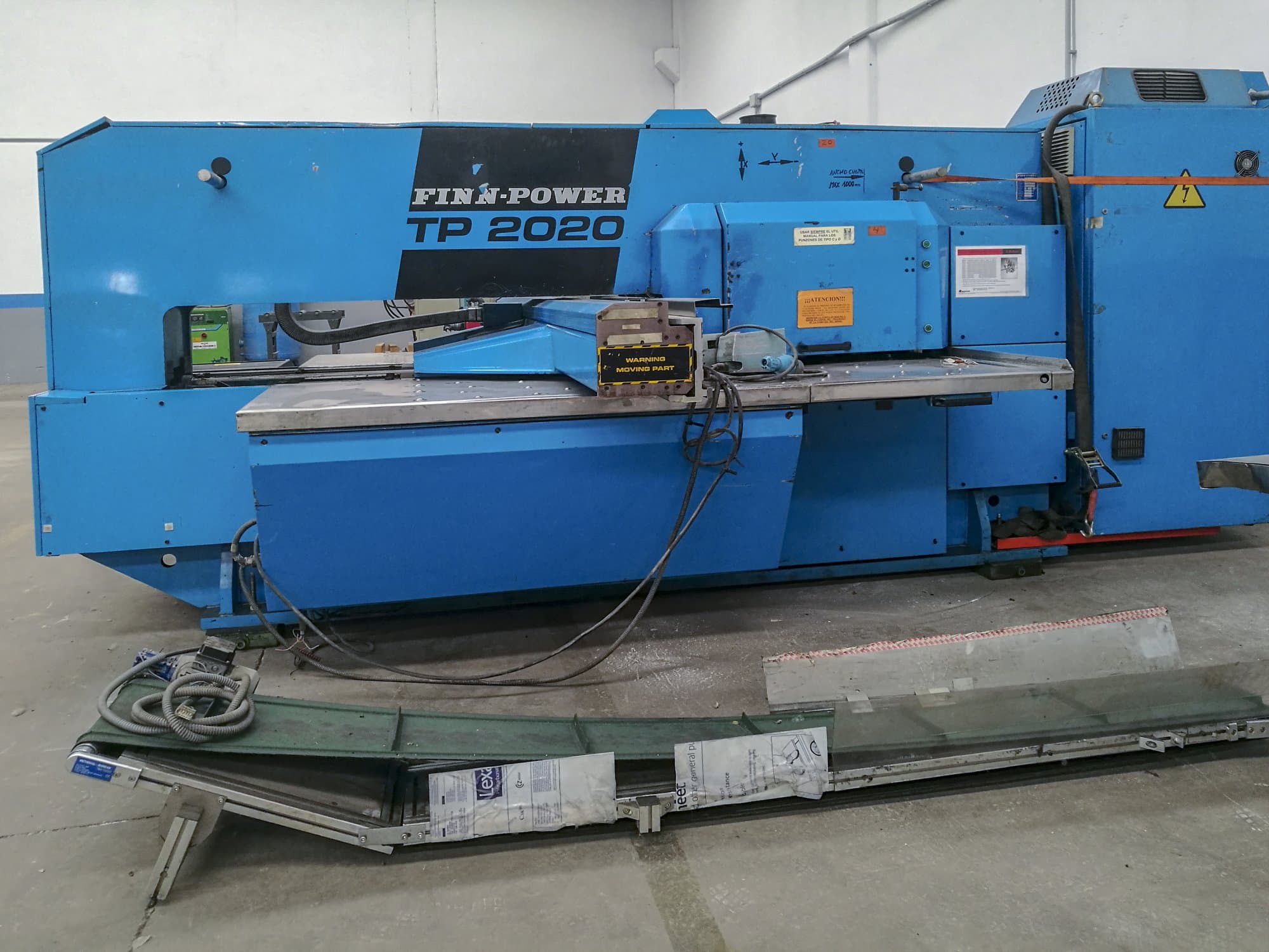 Prikaz stroja Finn-Power TP 2020 sprijeda