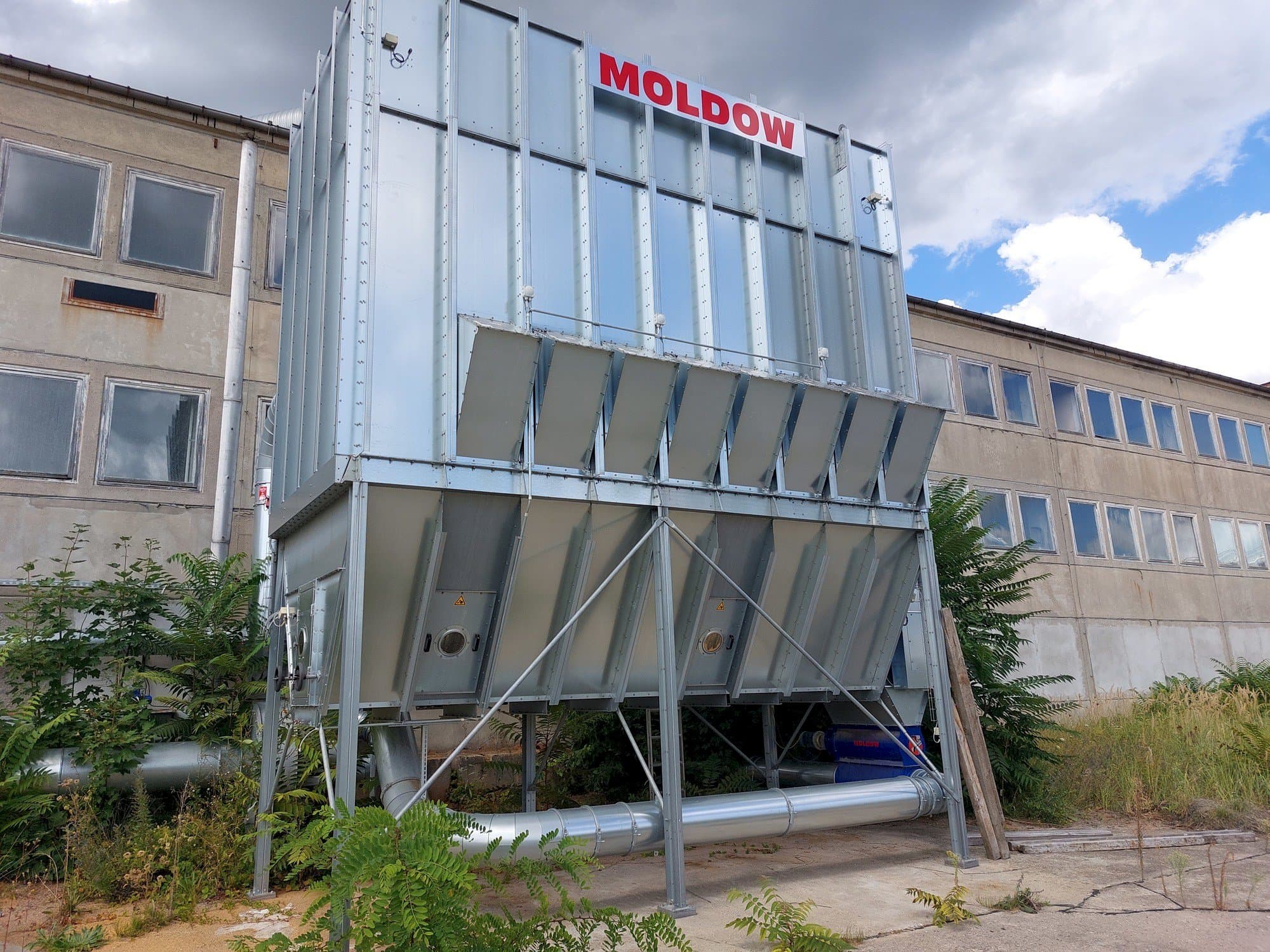 Prikaz  stroja MOLDOW MHL Casing EXP  sprijeda