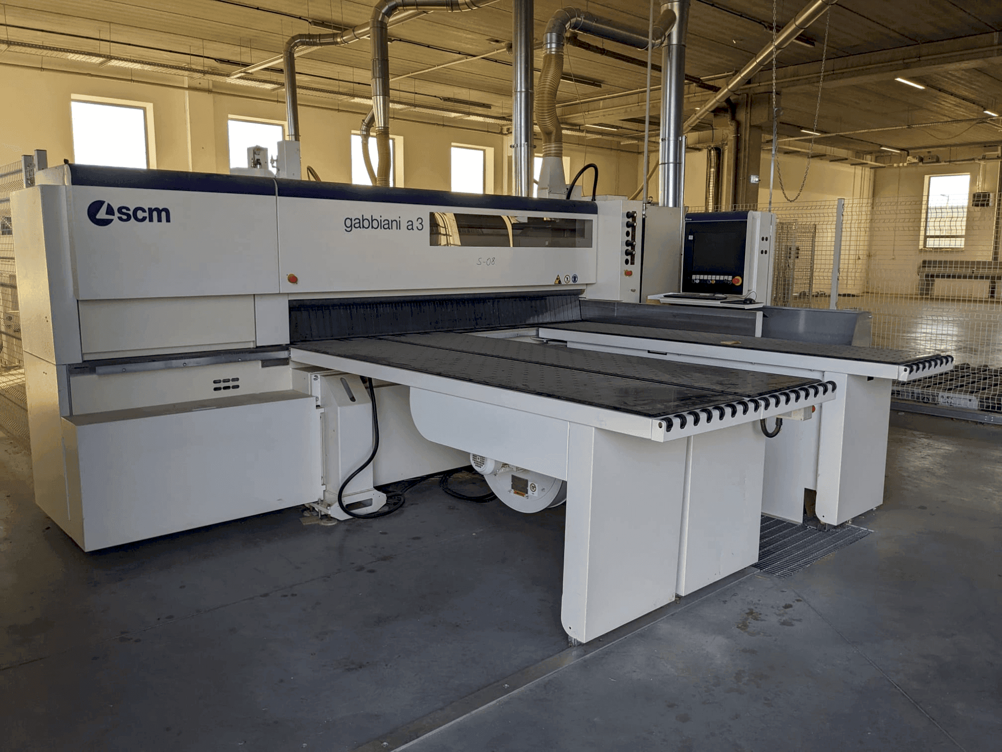 Prikaz stroja SCM Gabbiani A3 130 sprijeda