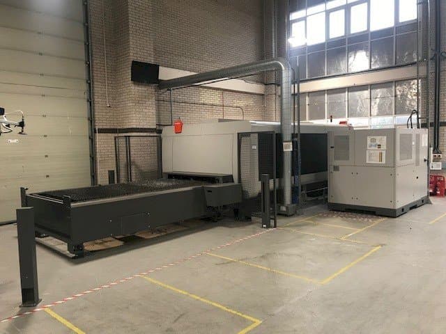 Prikaz stroja Bystronic BySprint Fiber 3015 sprijeda