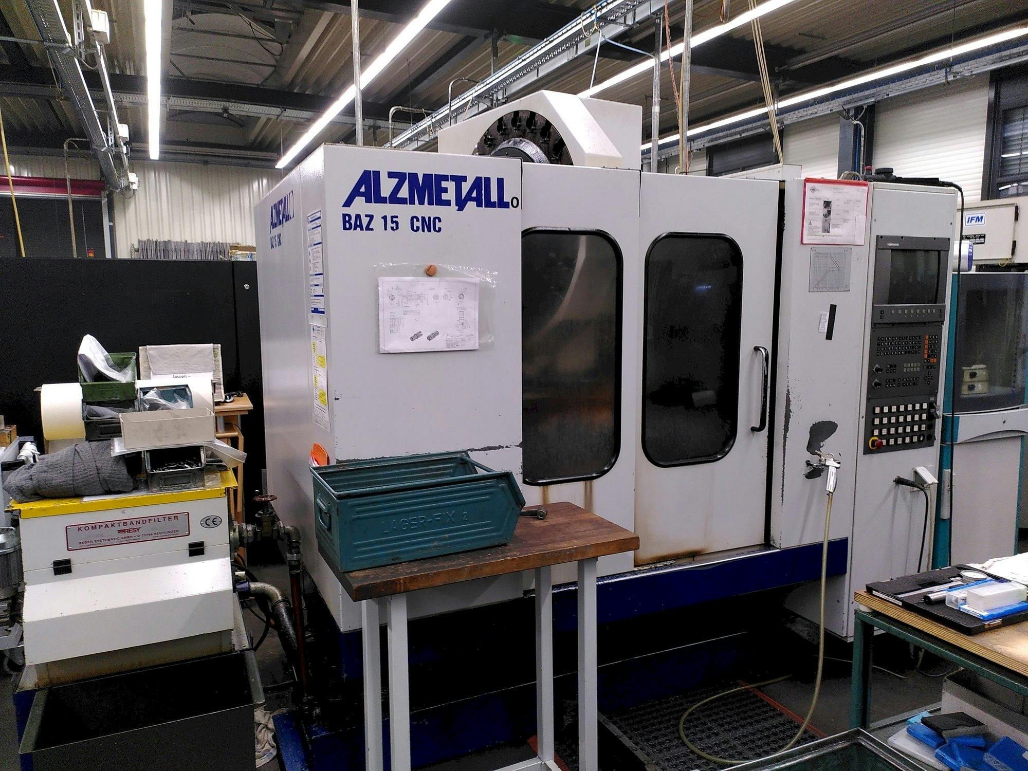 Prikaz  stroja Alzmetall BAZ 15 CNC  sprijeda