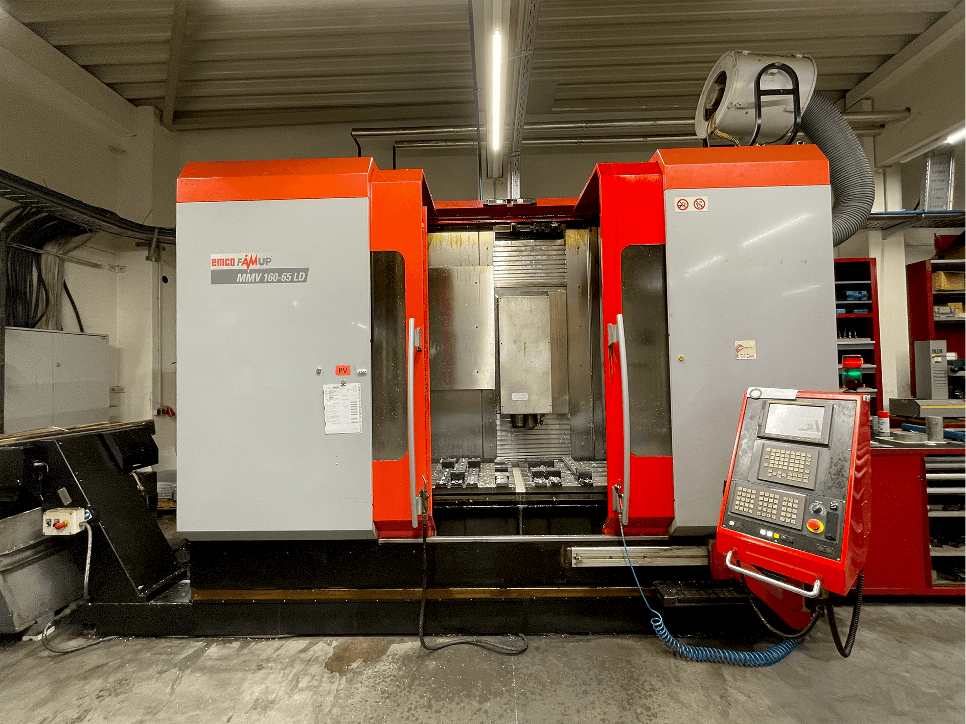 Prikaz stroja EMCO Famup MMV-160-65LD sprijeda