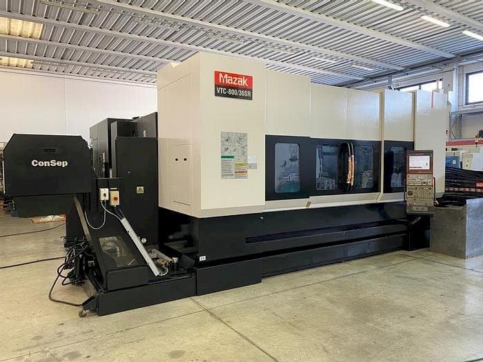 Prikaz stroja Mazak VTC 800/30 SR sprijeda