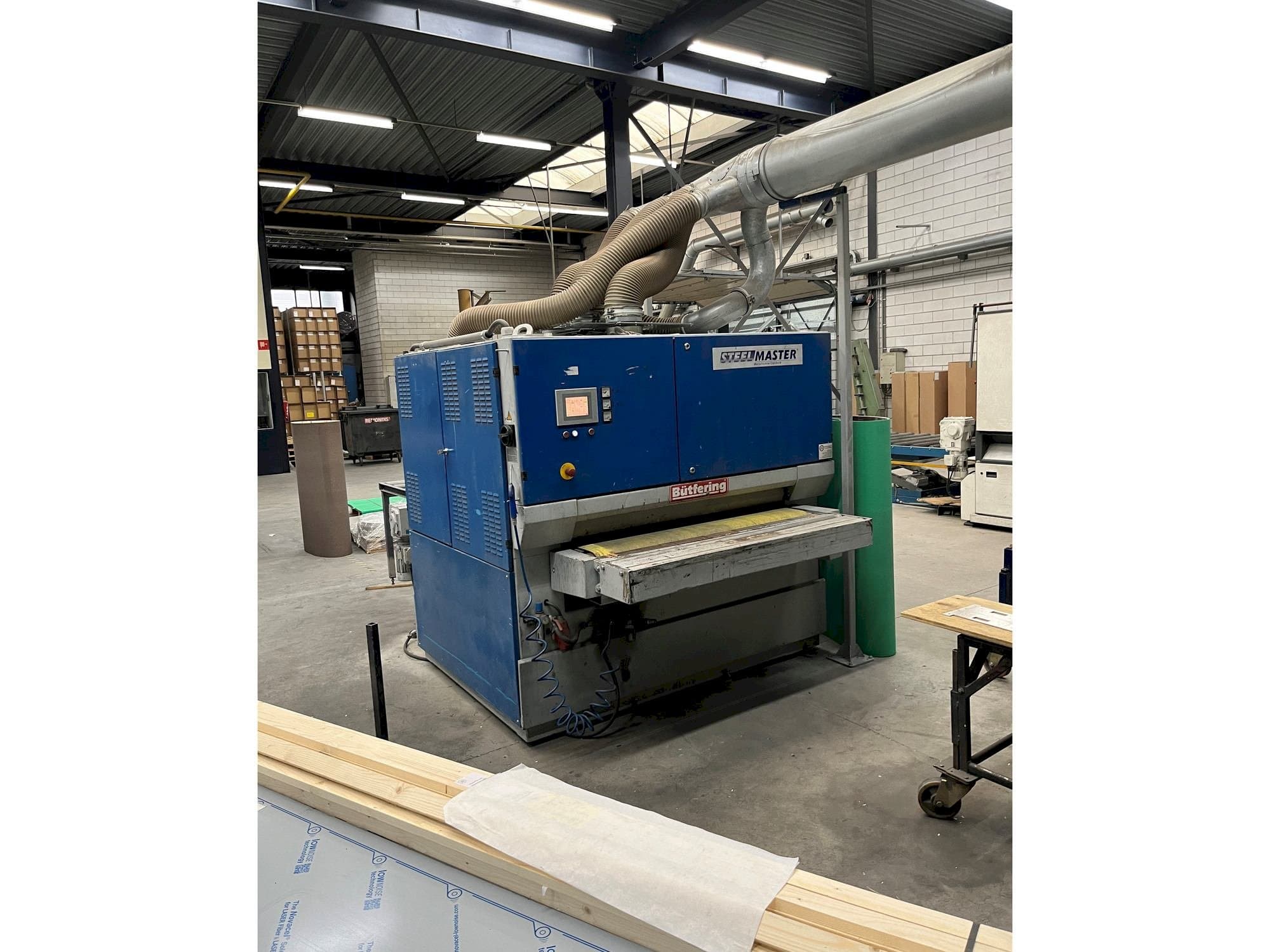 Prikaz  stroja BUTFERING PRIMA 313 RRT  sprijeda