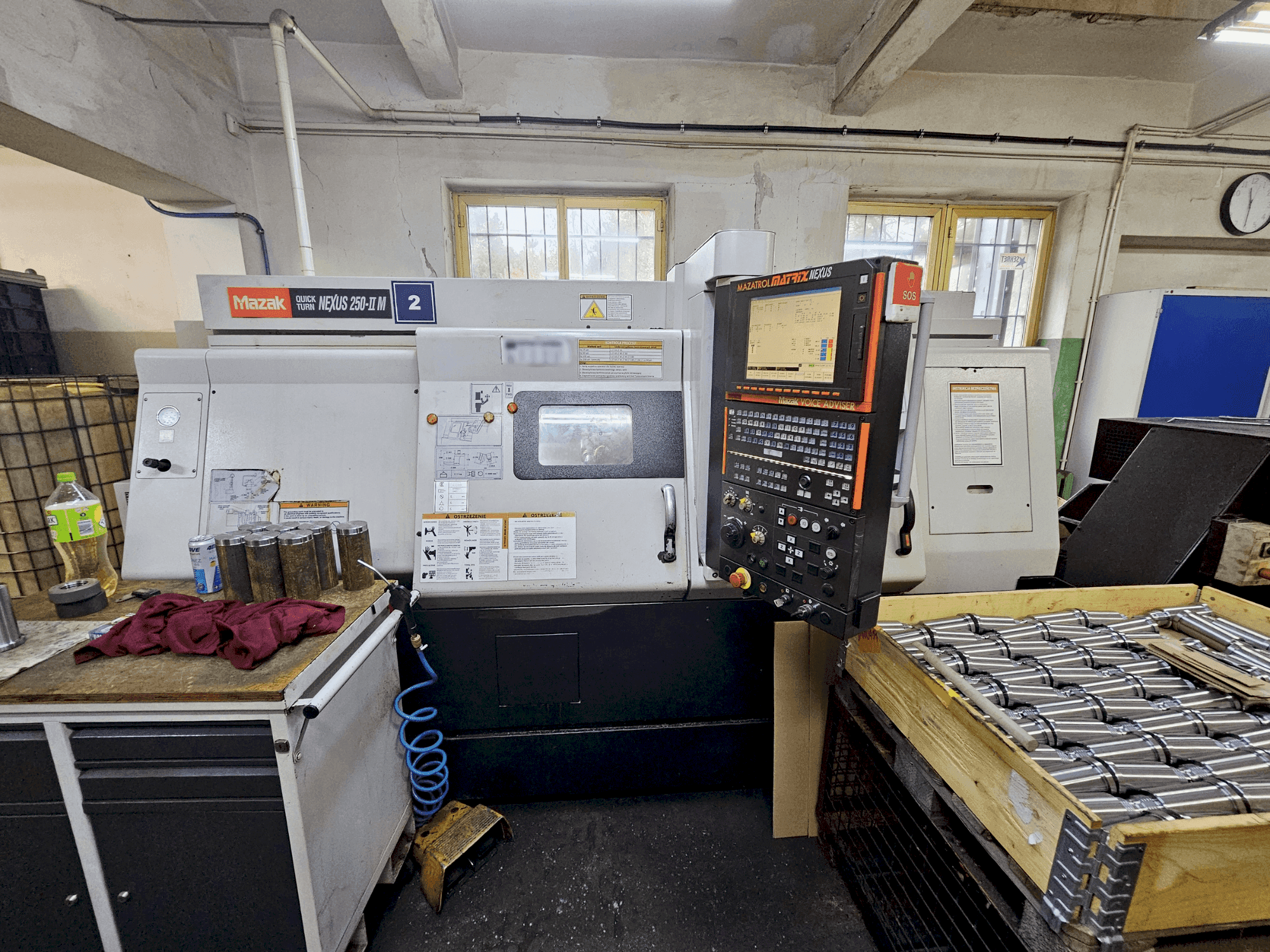 Prikaz  stroja Mazak QUICKTURN NEXUS 250-II M  sprijeda