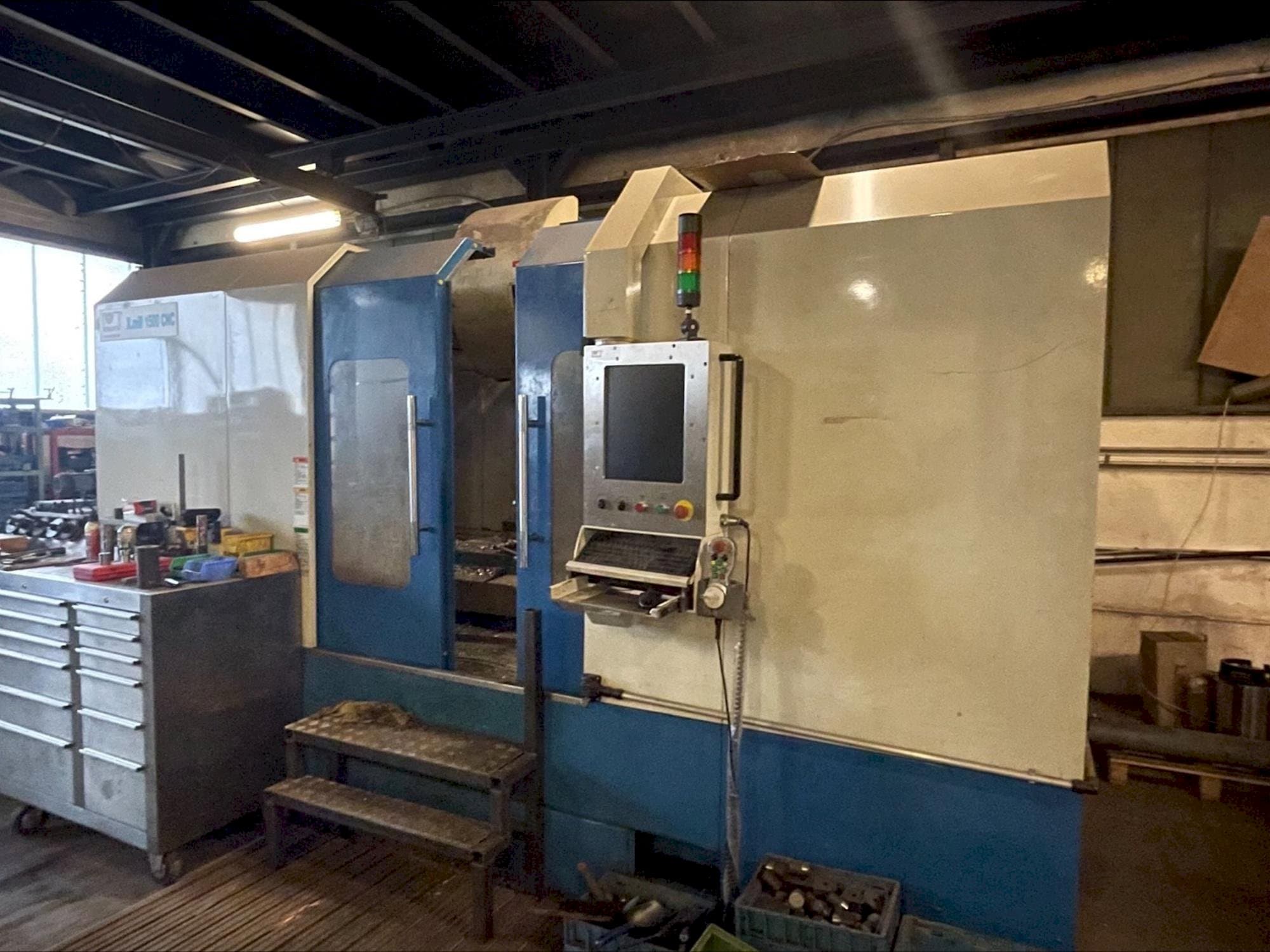 Prikaz stroja KNUTH LL 1500 CNC sprijeda