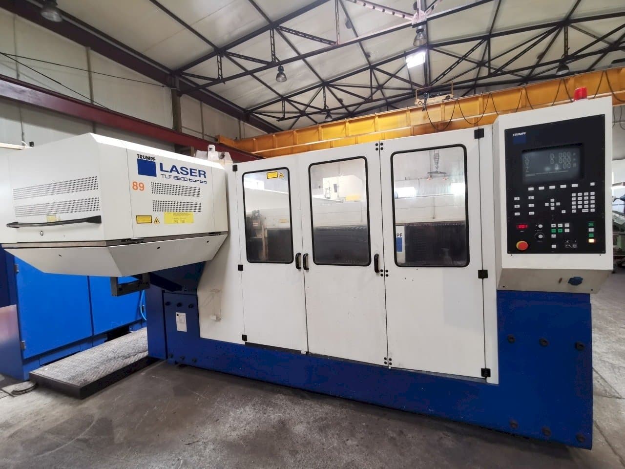 Prikaz  stroja Trumpf Trumatic L 4030  sprijeda