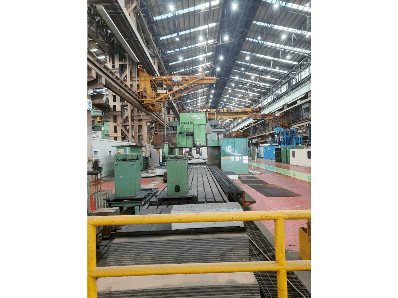 Prikaz stroja WALDRICH COBURG - sprijeda