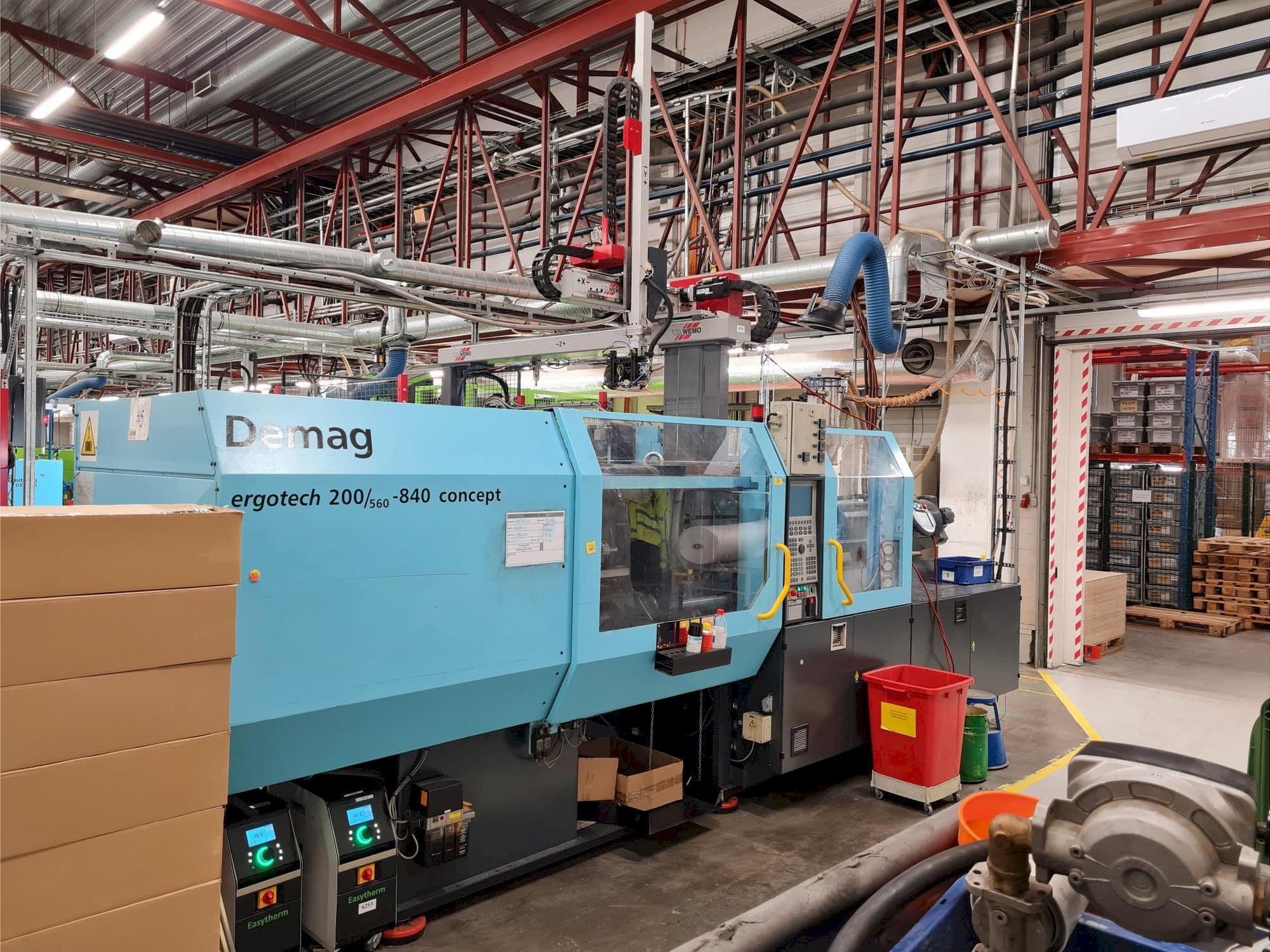 Prikaz stroja DEMAG Ergotech 200/560-840 concept sprijeda