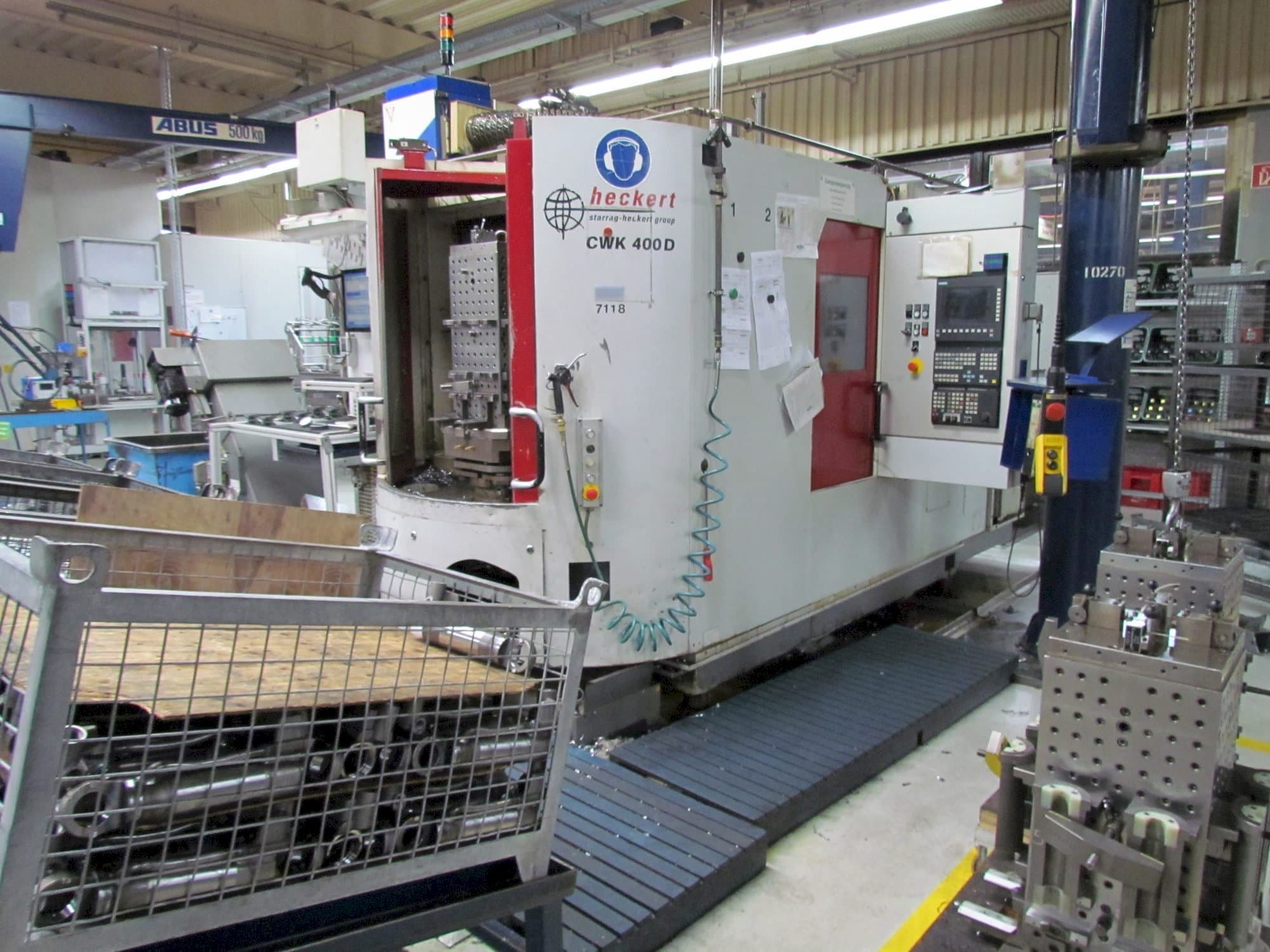 Prikaz stroja Heckert CWK 400 D sprijeda