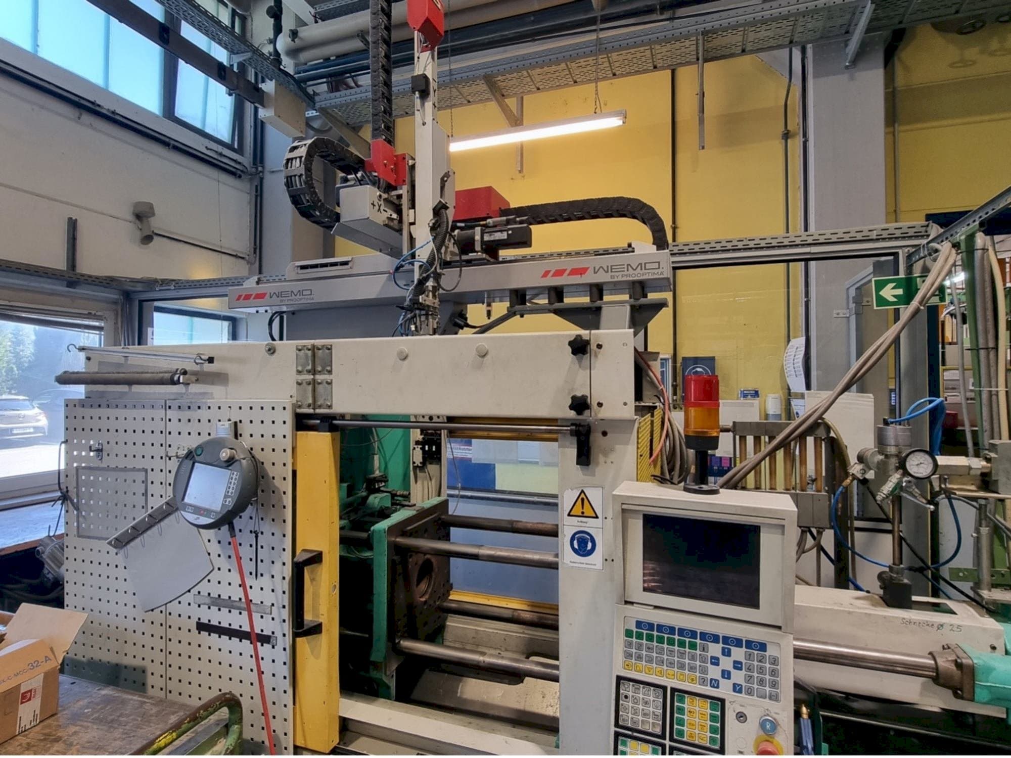 Prikaz stroja Arburg ALLROUNDER Centex 270 C 500 - 250 sprijeda