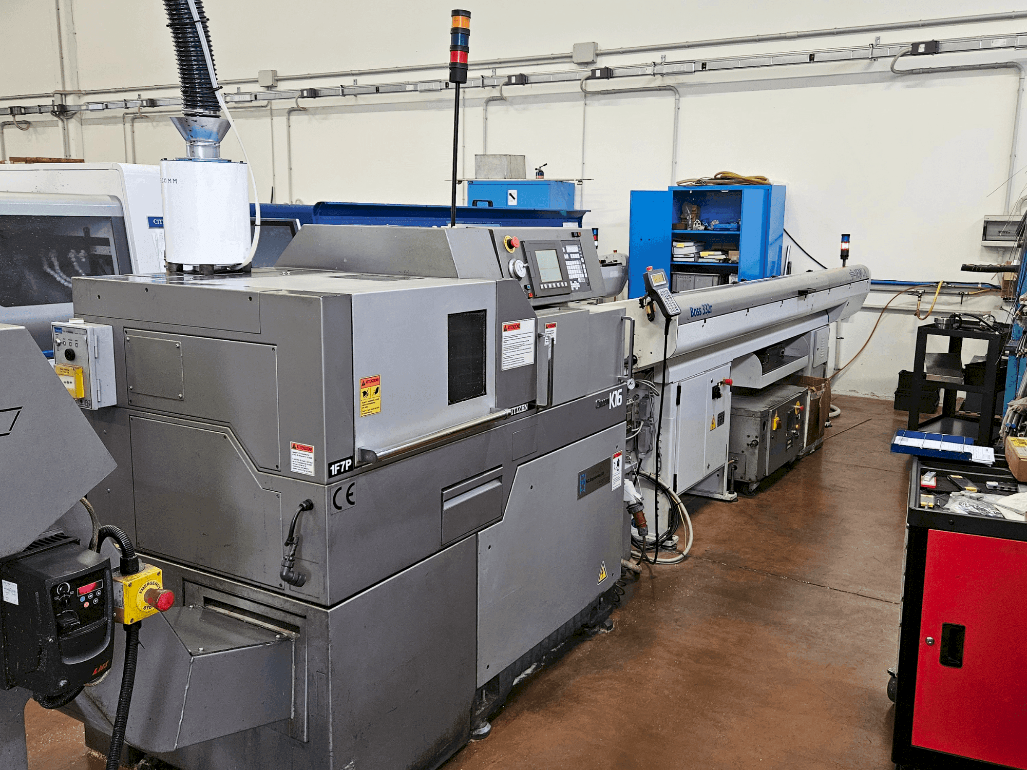 Prikaz stroja Citizen Cincom K16 VII sprijeda