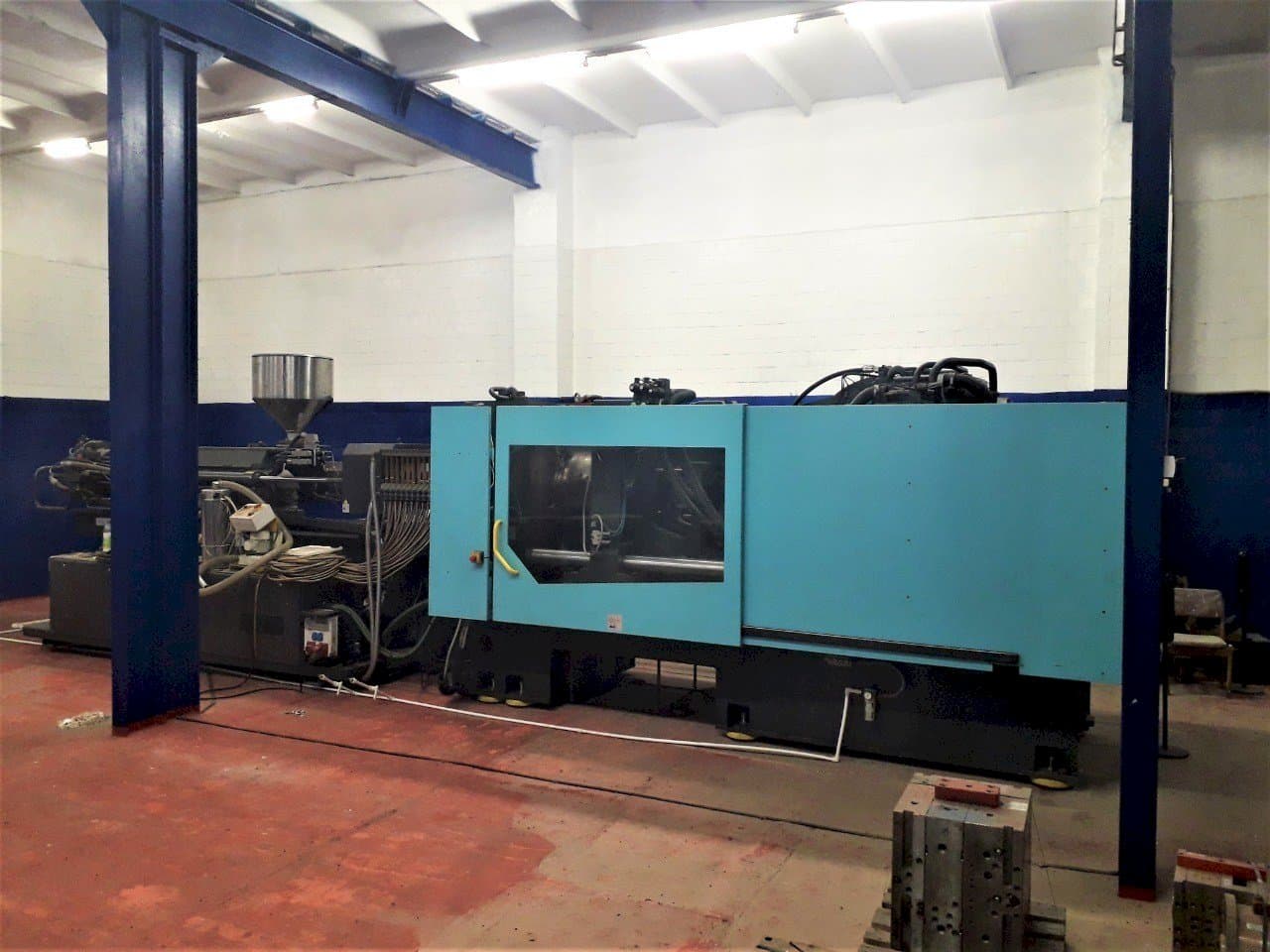 Prikaz stroja DEMAG Systec Sumitomo 500/9200- 6400 sprijeda