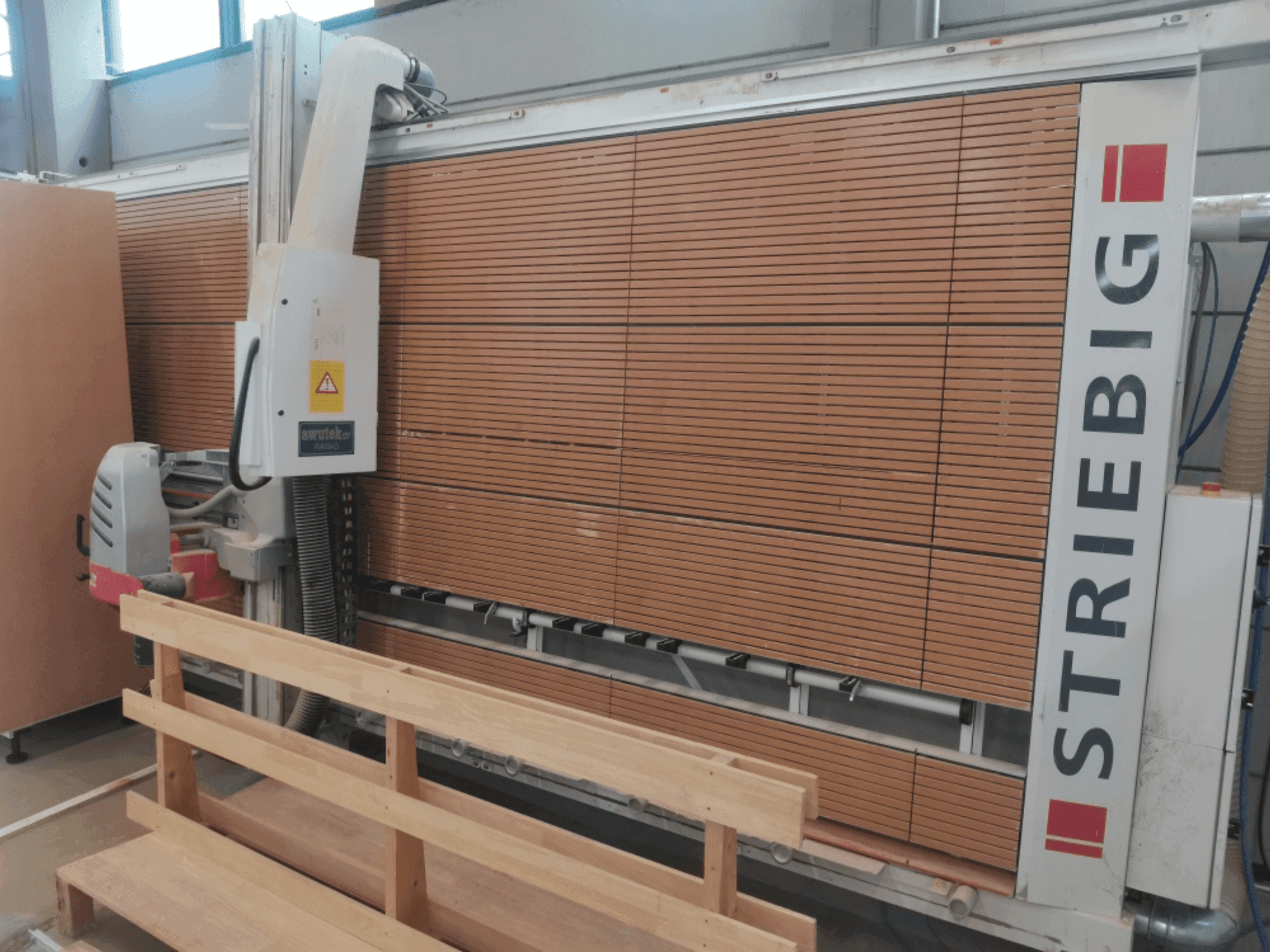 Prikaz stroja STRIEBIG CONTROL 6224 sprijeda