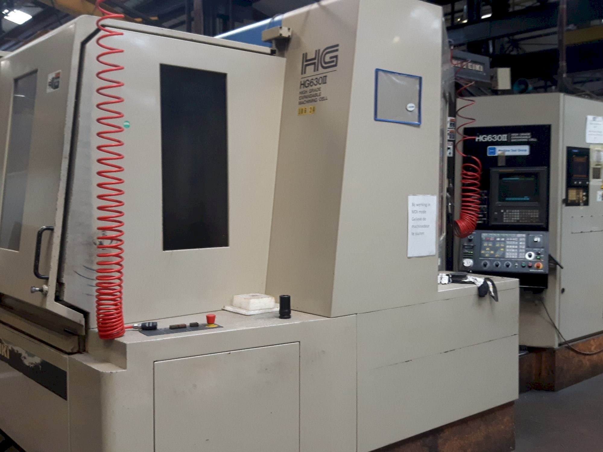 Prikaz stroja HITACHI SEIKI HG 630 sprijeda
