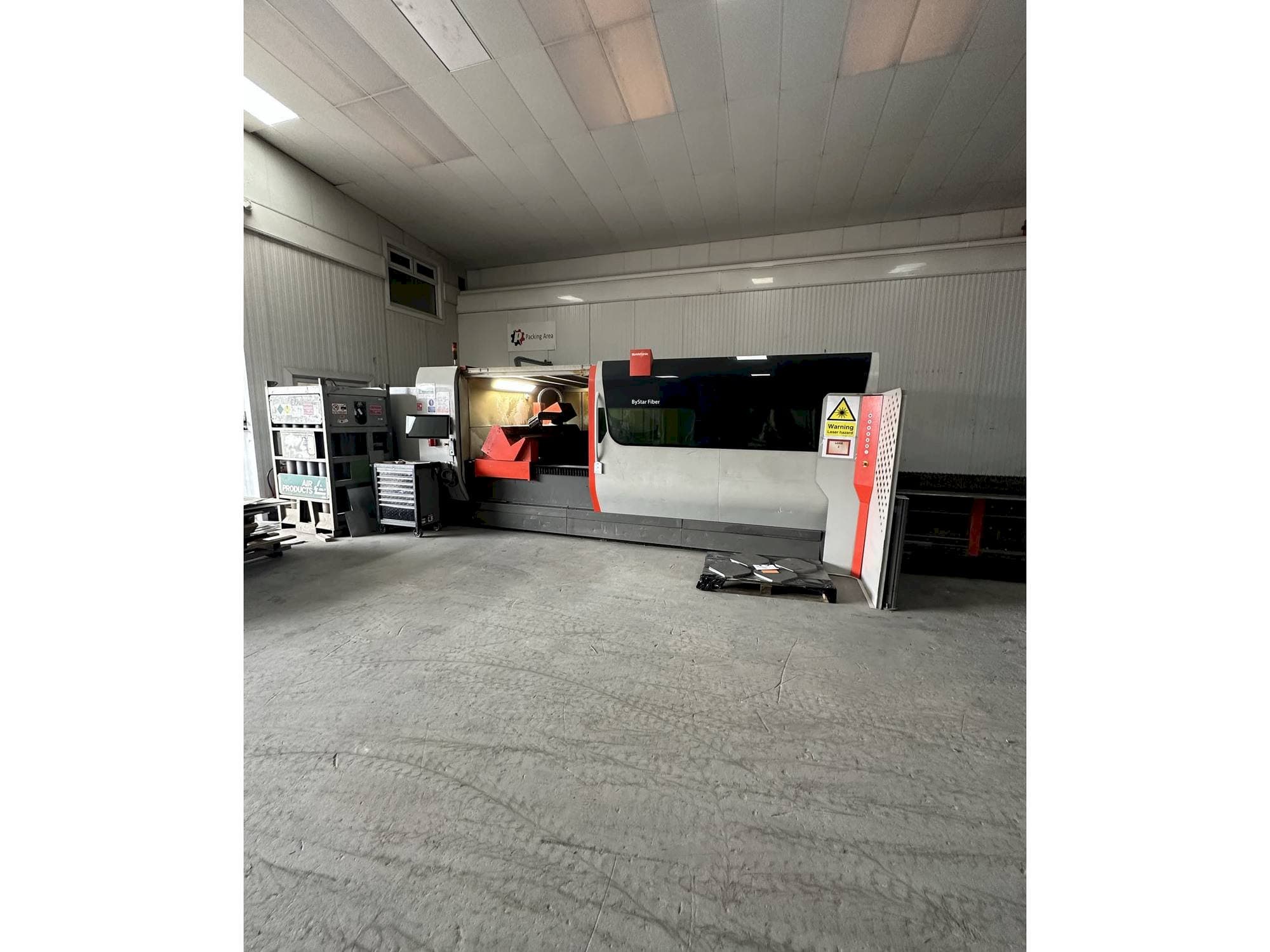 Prikaz stroja Bystronic Bystar 6KW 3015 Fiber sprijeda