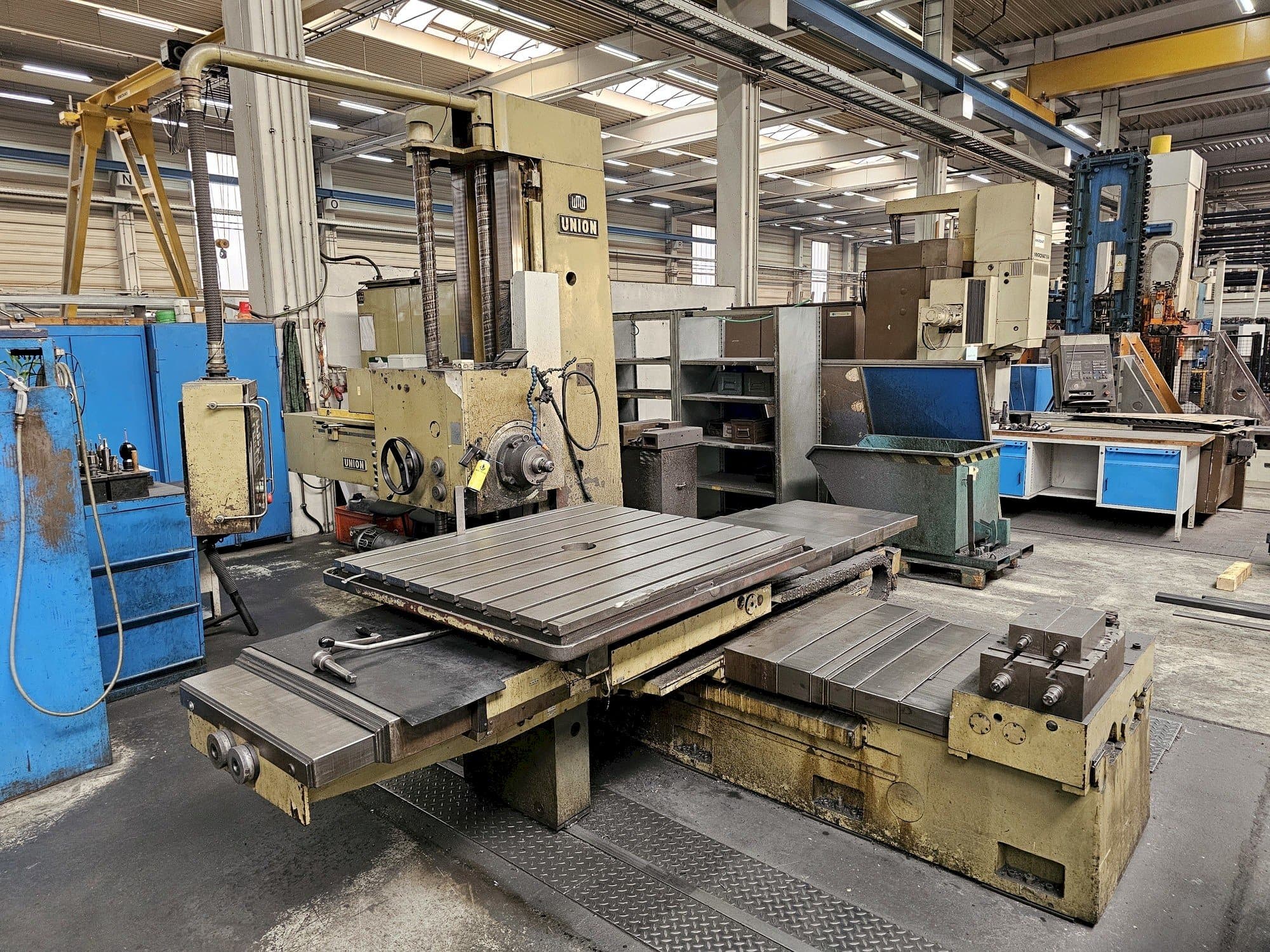 Prikaz stroja UNION BFT 90 sprijeda