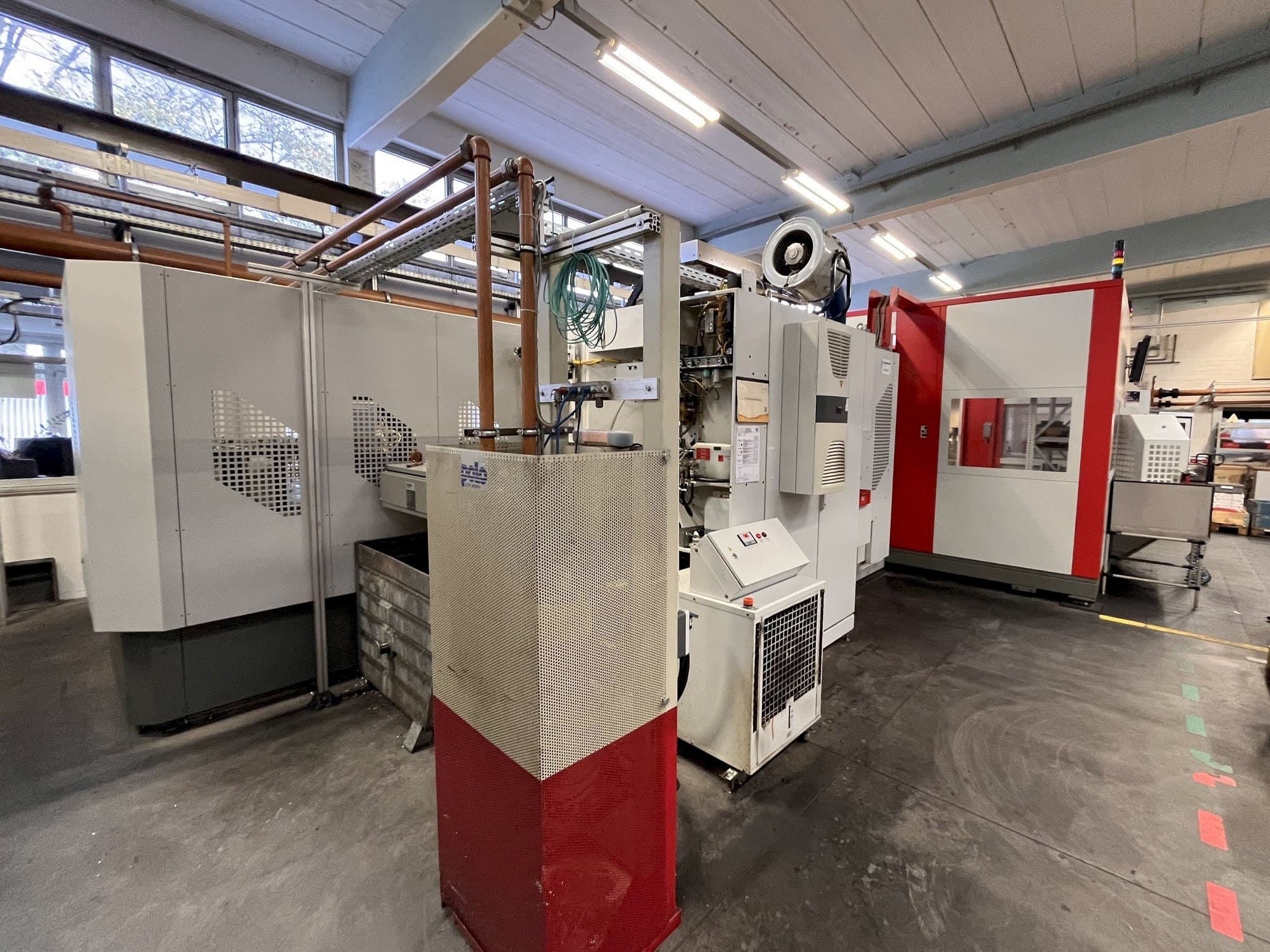 Prikaz stroja HERMLE RS1 Robot System sprijeda