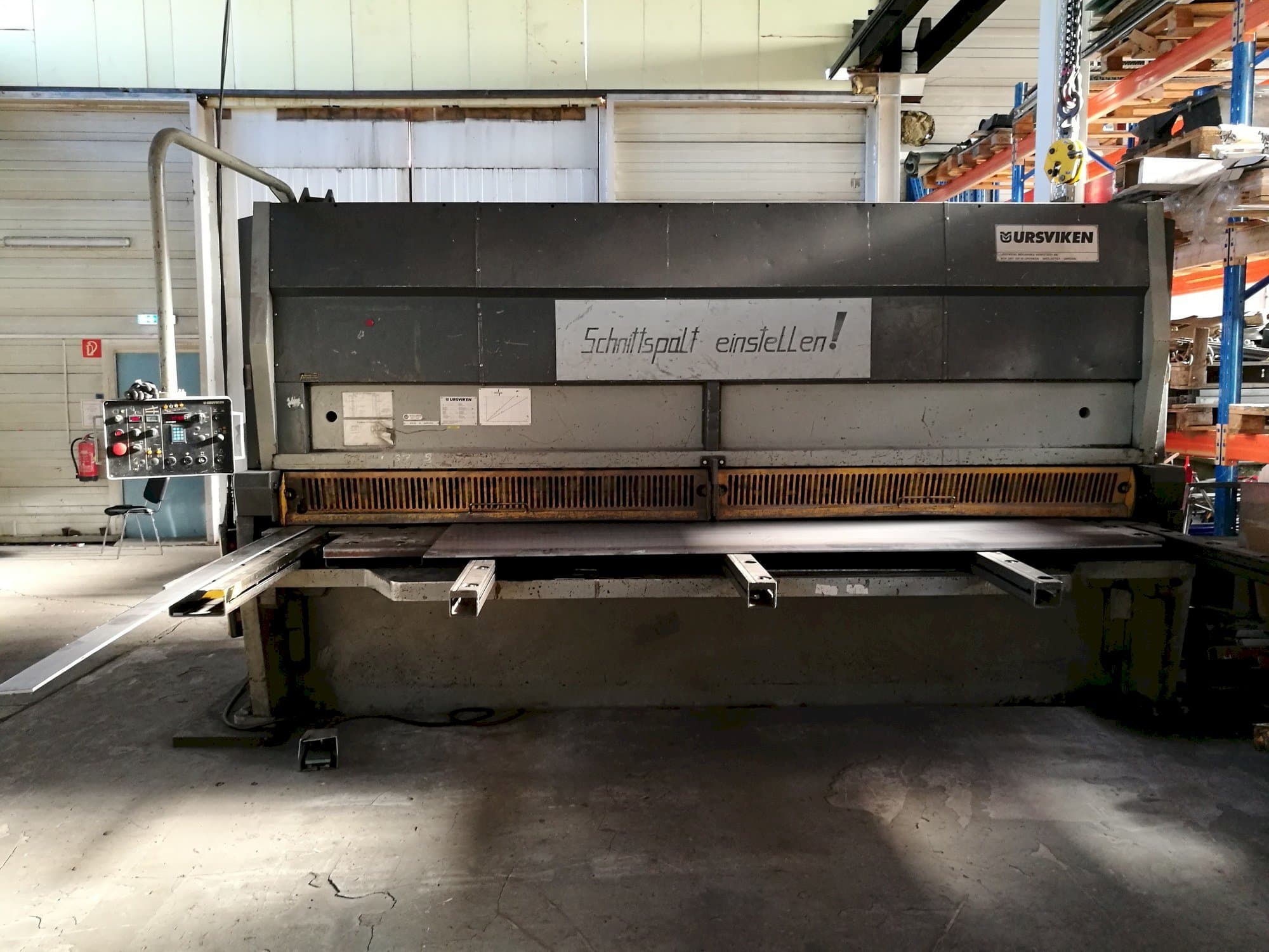 Prikaz  stroja Ursviken GSA 640  sprijeda